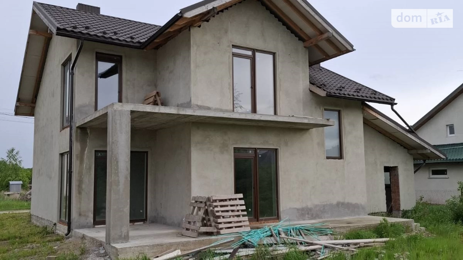 Продается дом на 2 этажа 160 кв. м с балконом, цена: 96500 $ - фото 2