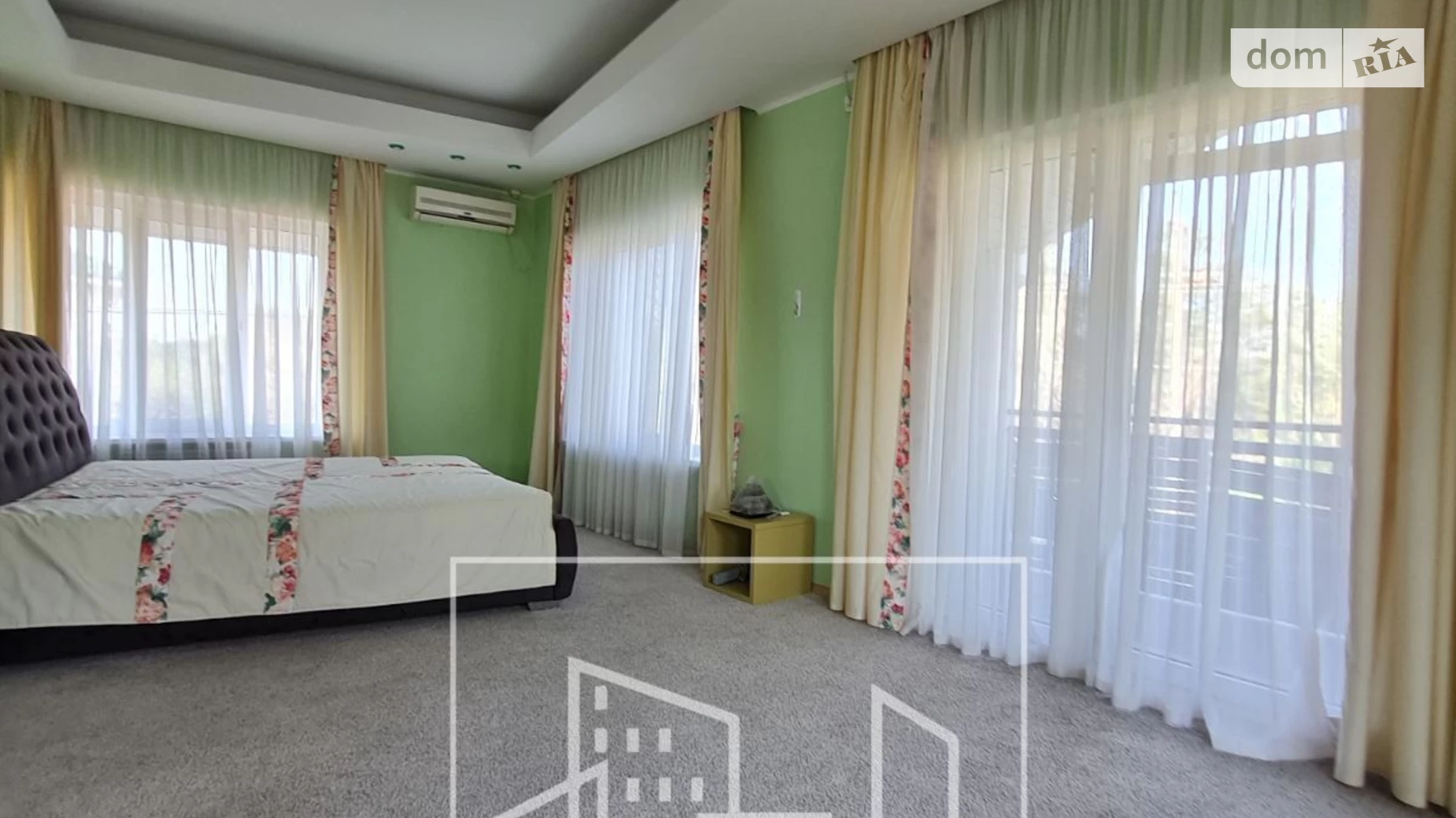 Продается дом на 2 этажа 200 кв. м с участком, цена: 140000 $ - фото 4
