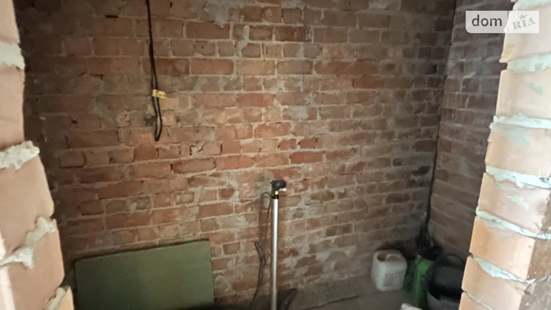 Продается 1-комнатная квартира 27.4 кв. м в Гостомеле, ул. Мирная, 3Е - фото 2