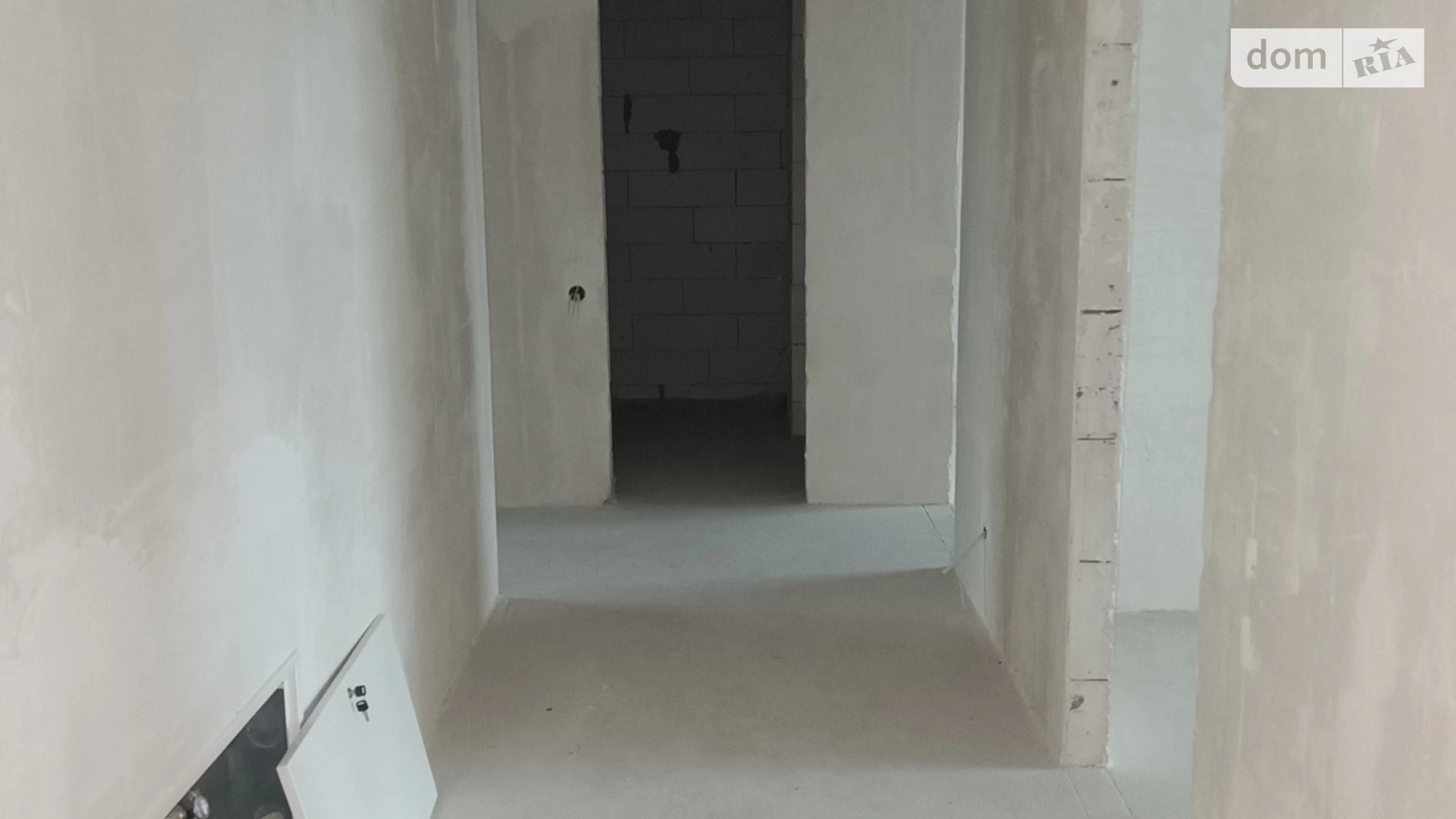 Продается 3-комнатная квартира 94.5 кв. м в Ивано-Франковске, ул. Ивасюка - фото 3