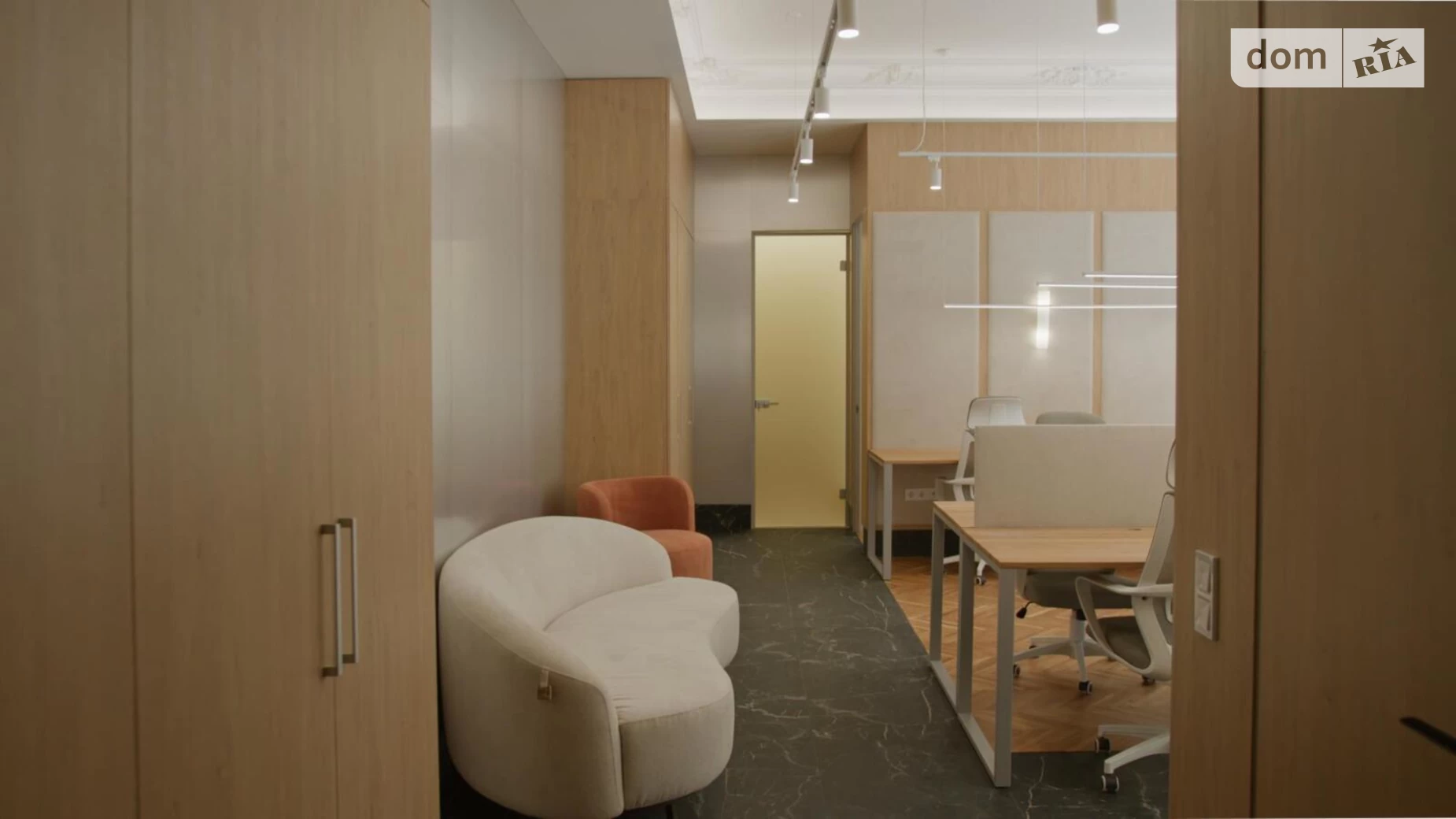 Сдается в аренду офис 70 кв. м в бизнес-центре, цена: 4000 $ - фото 3