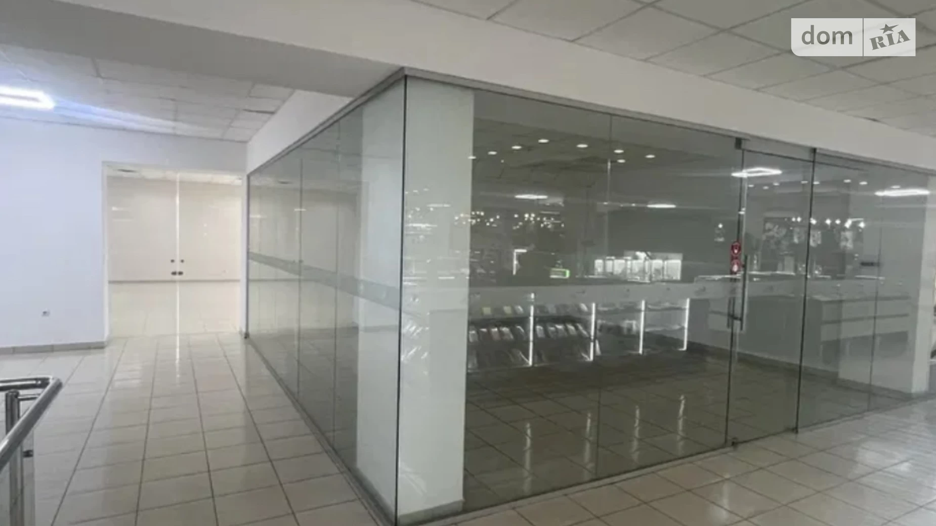 Здається в оренду приміщення вільного призначення 35 кв. м в 3-поверховій будівлі, цена: 17500 грн - фото 2