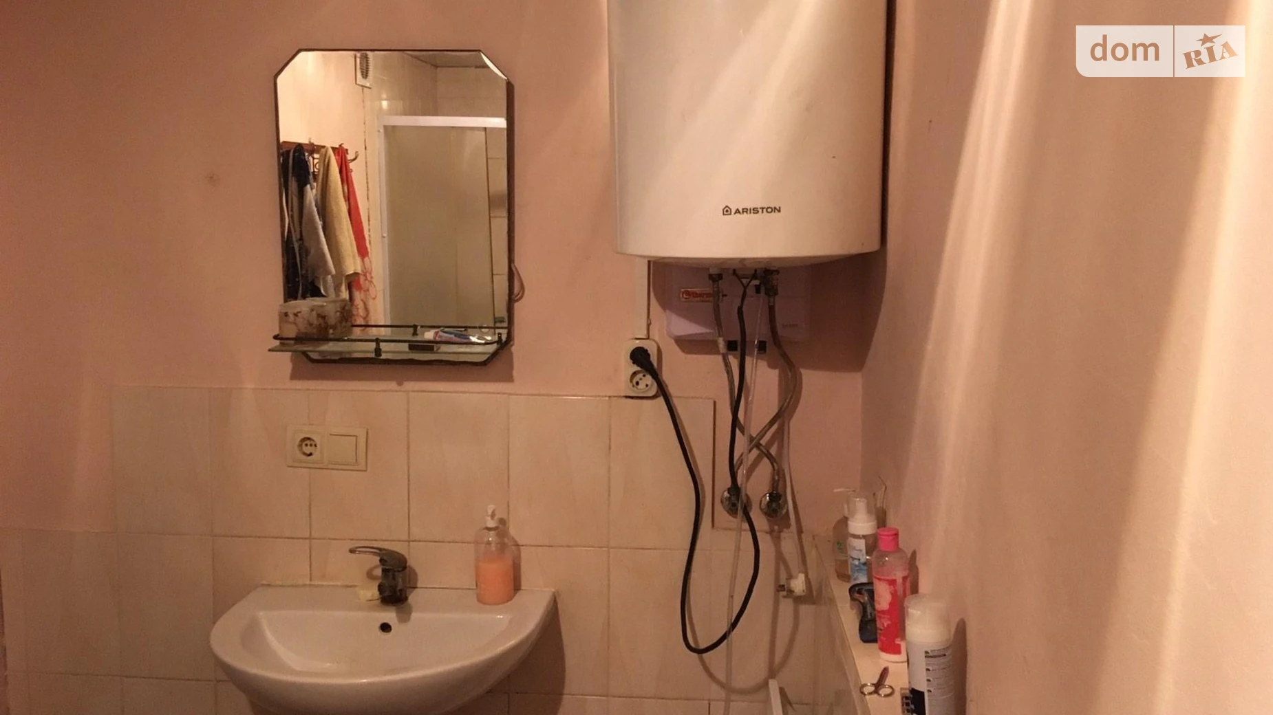Продается дом на 3 этажа 165 кв. м с подвалом, цена: 96000 $ - фото 4