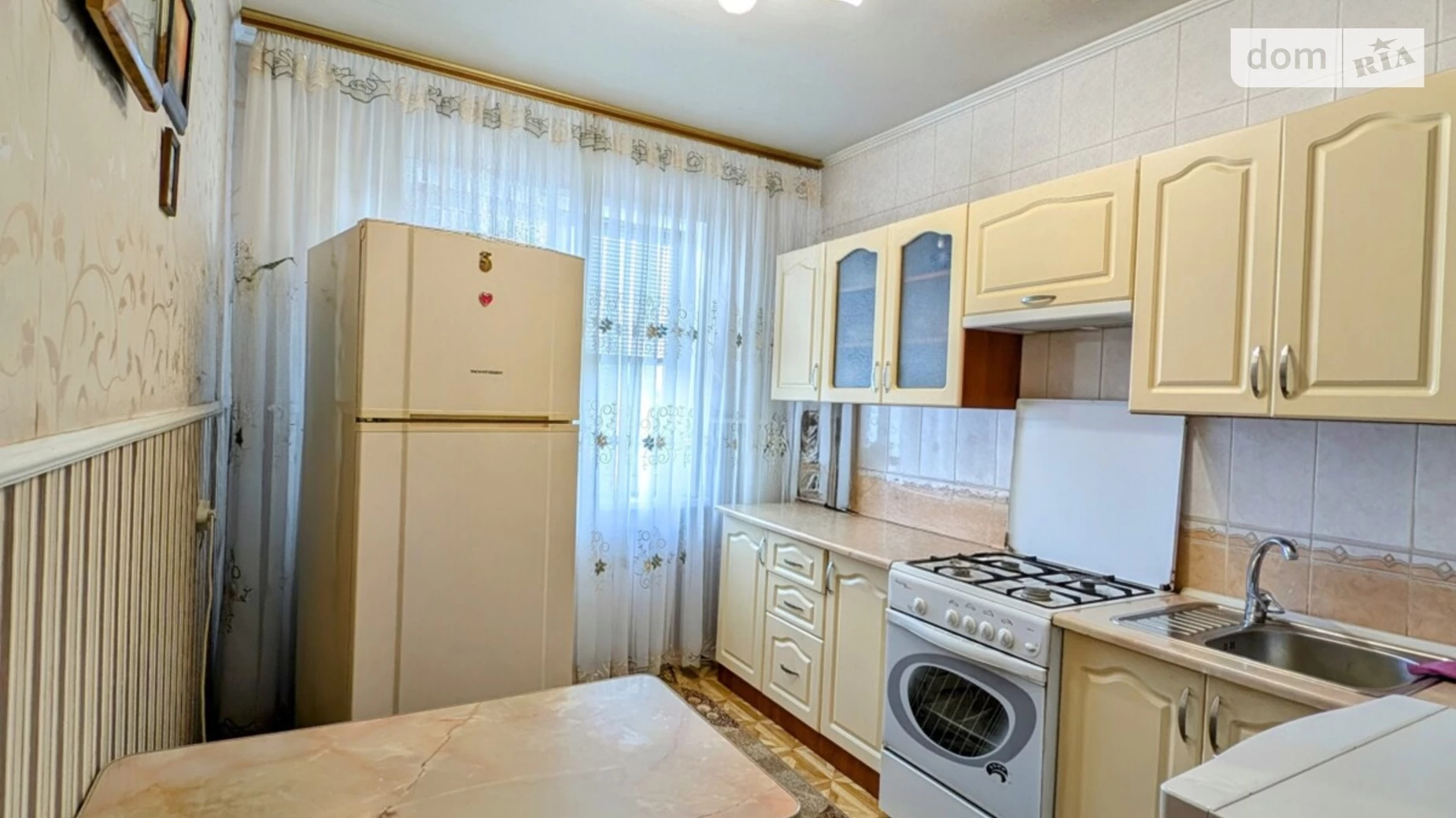 Продается 2-комнатная квартира 52 кв. м в Белой Церкви, ул. Людмилы Павличенко, 51 - фото 2