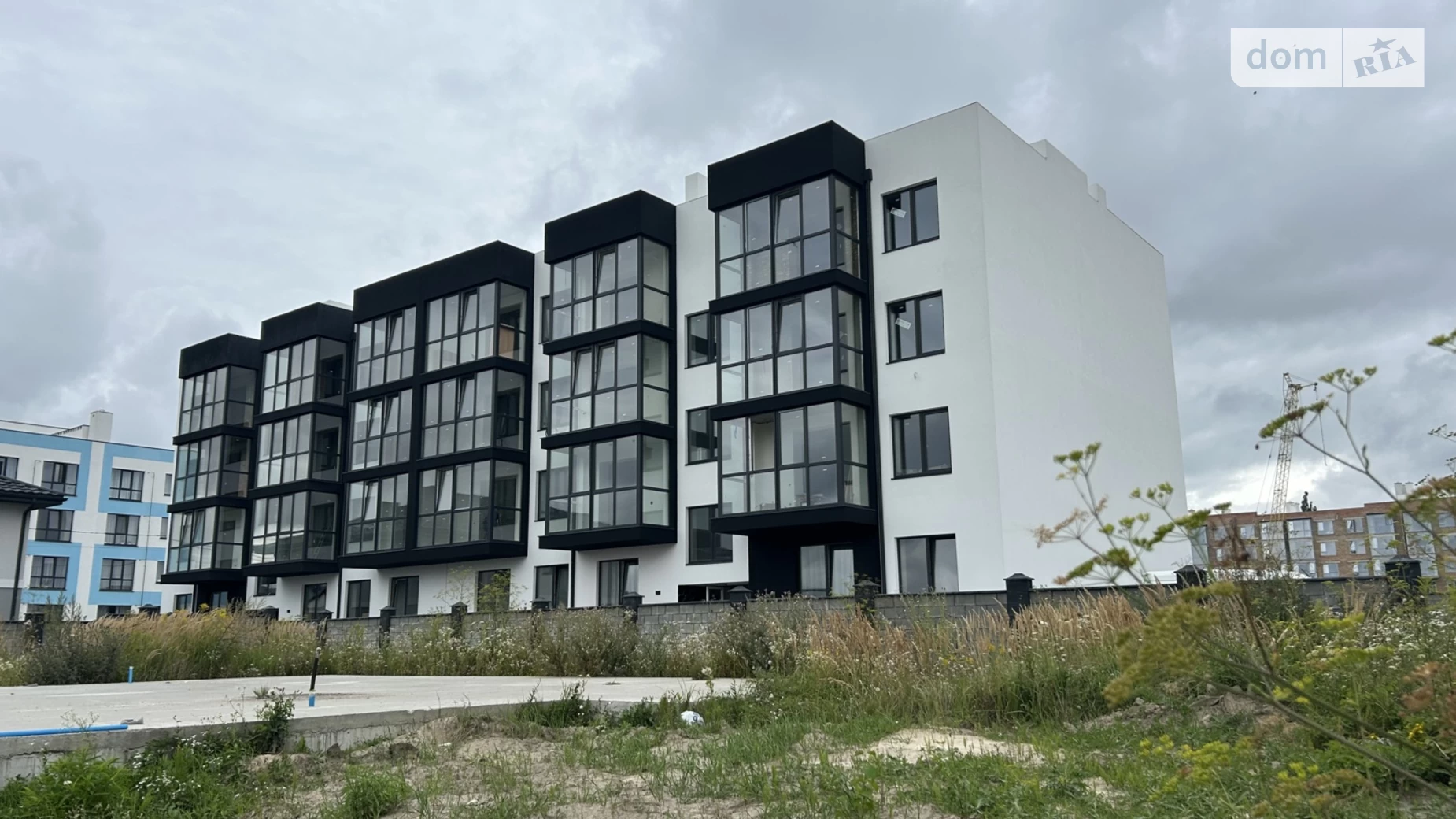 Продается 1-комнатная квартира 48 кв. м в Ровно, мас. Веснянковый - фото 2
