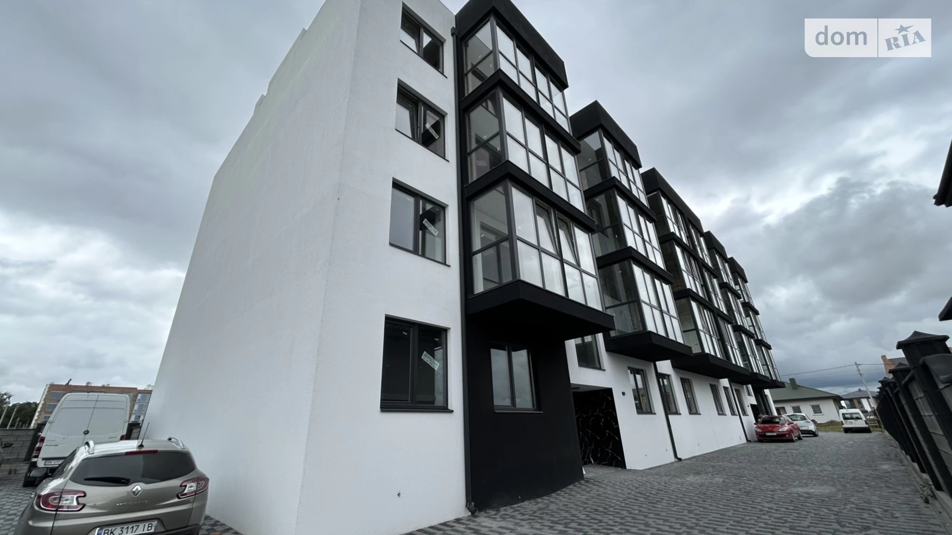 Продается 1-комнатная квартира 48 кв. м в Ровно, мас. Веснянковый - фото 4