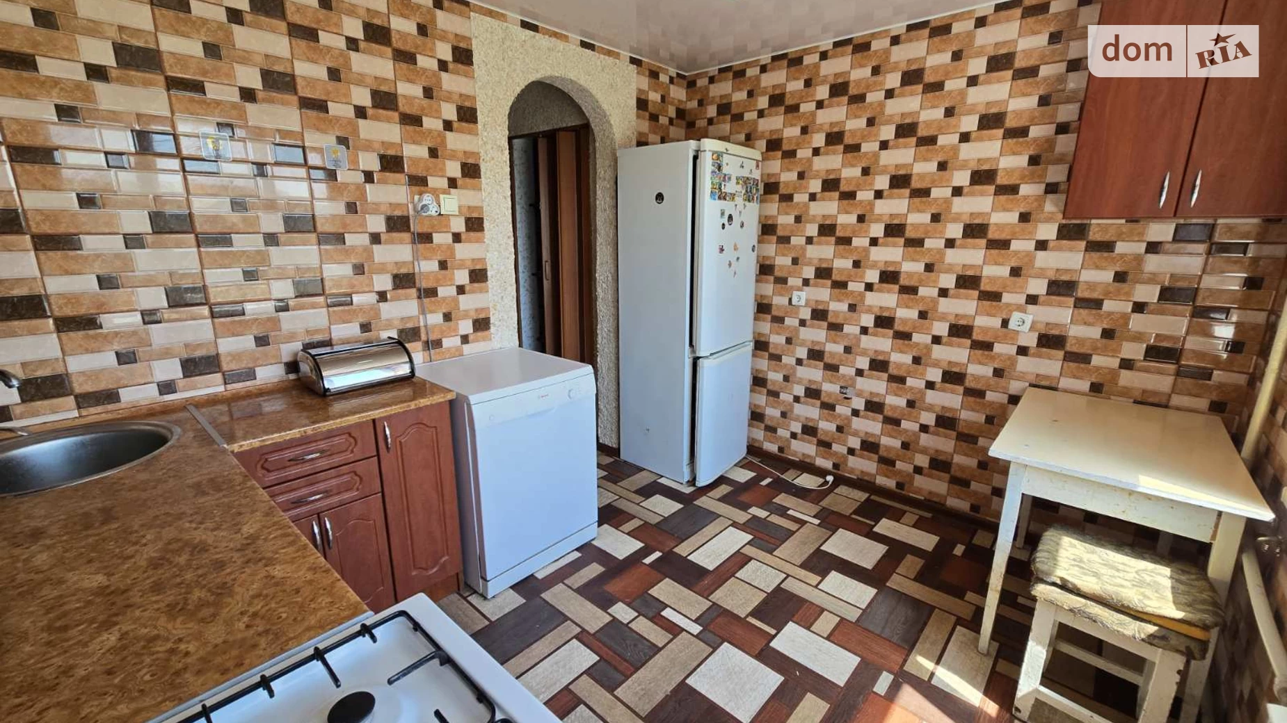 Продается 2-комнатная квартира 54.7 кв. м в, цена: 27000 $ - фото 2