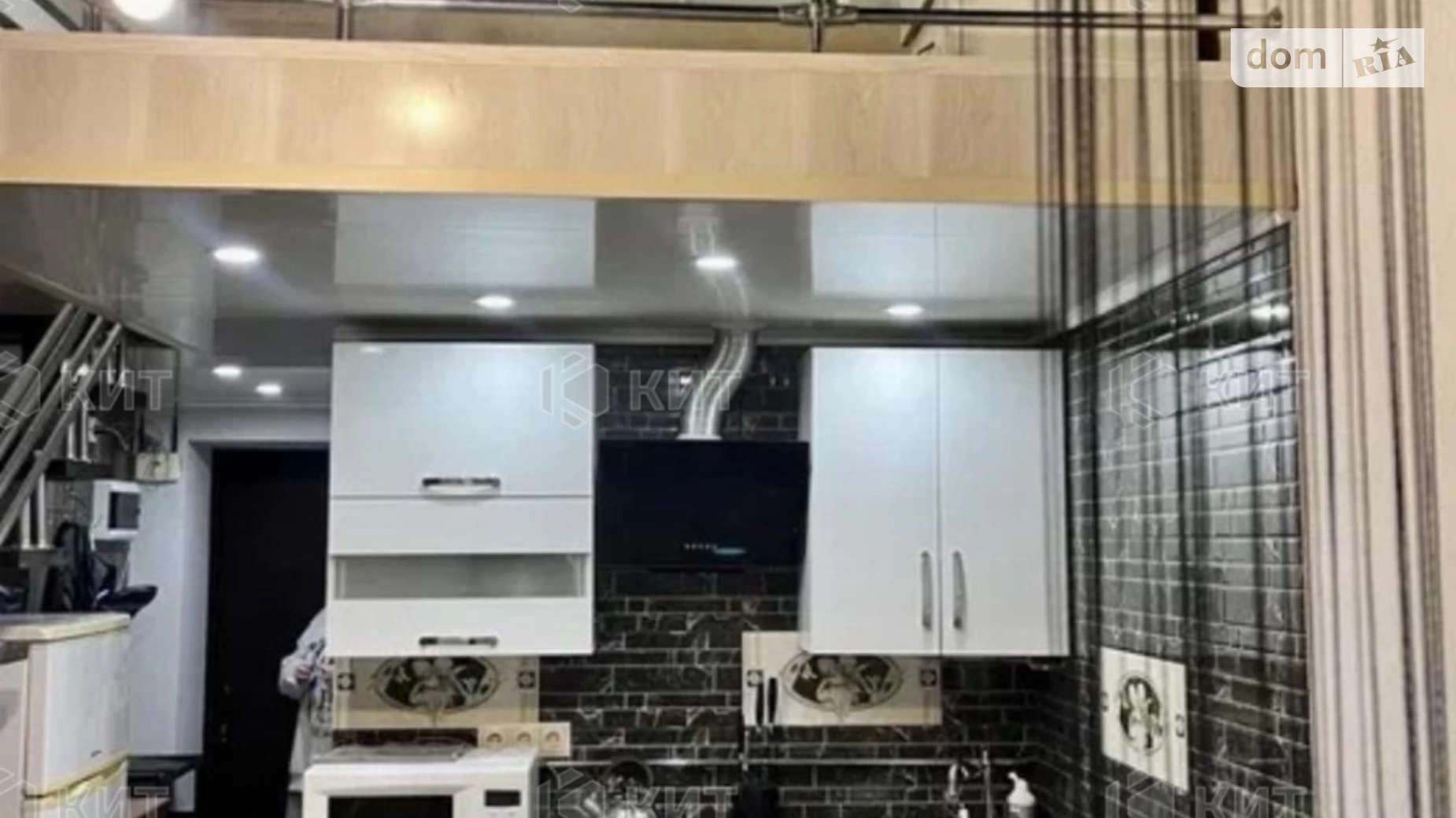 Продается 1-комнатная квартира 31 кв. м в Харькове, ул. Академиков Ахиезеров, 6 - фото 2