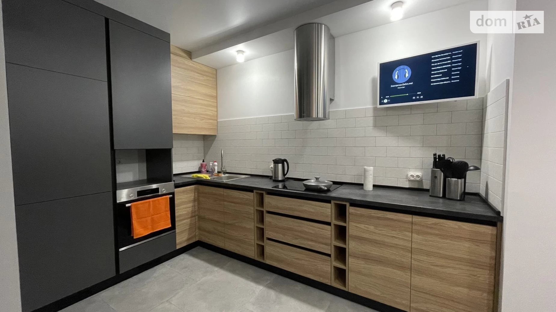 Продается 1-комнатная квартира 40 кв. м в Харькове, ул. Зерновая, 47 - фото 2