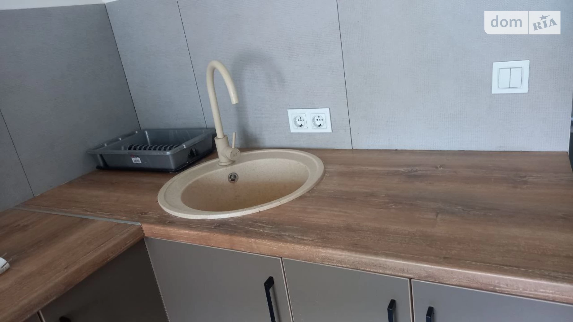 Продается 1-комнатная квартира 58.8 кв. м в Ирпене, ул. Белокур(Курская), 5В - фото 2