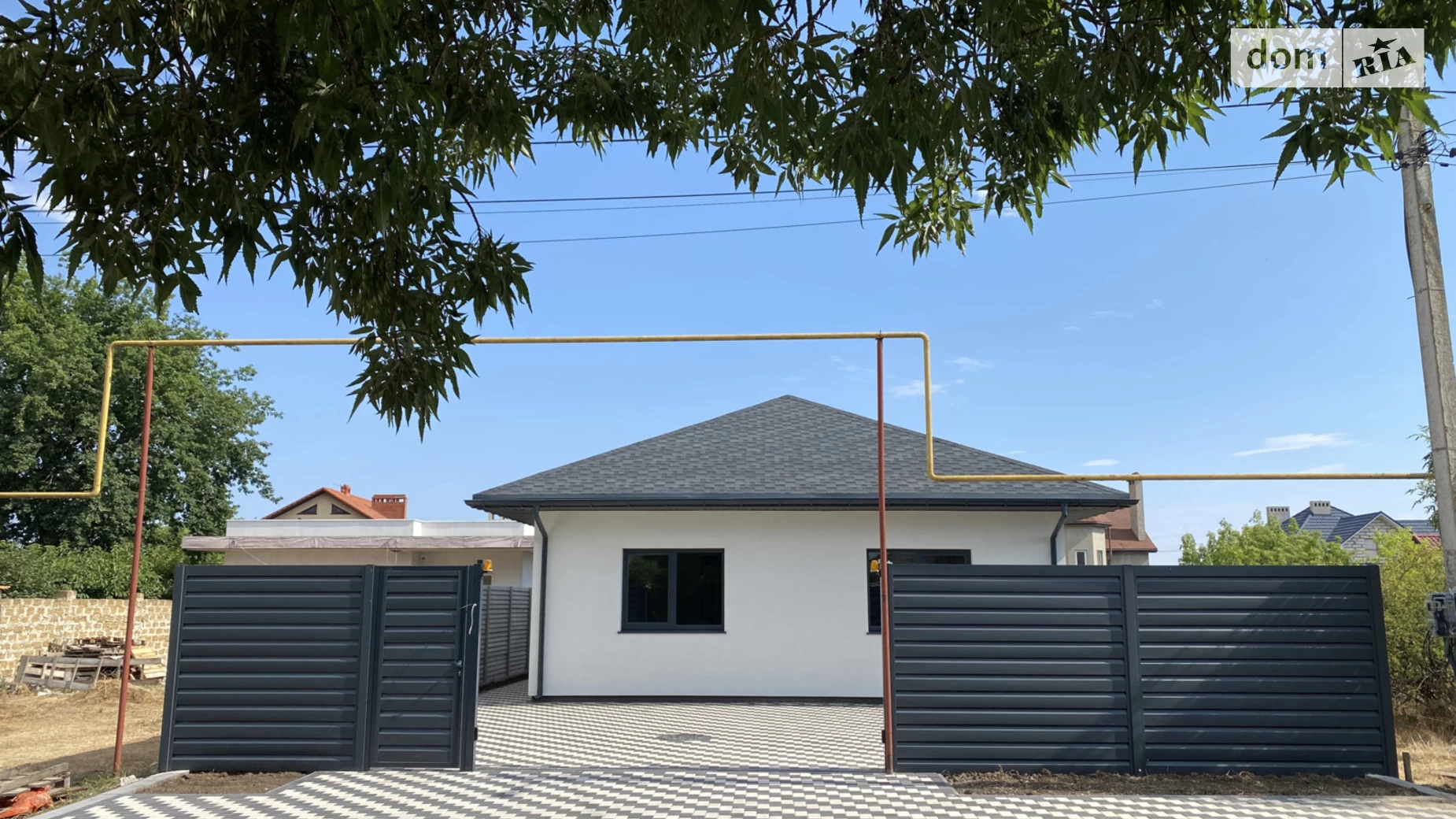 Продается одноэтажный дом 88 кв. м с беседкой, цена: 135000 $ - фото 4