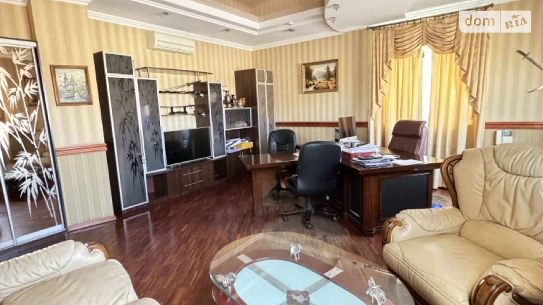 Сдается в аренду офис 160 кв. м в бизнес-центре, цена: 2000 $ - фото 2