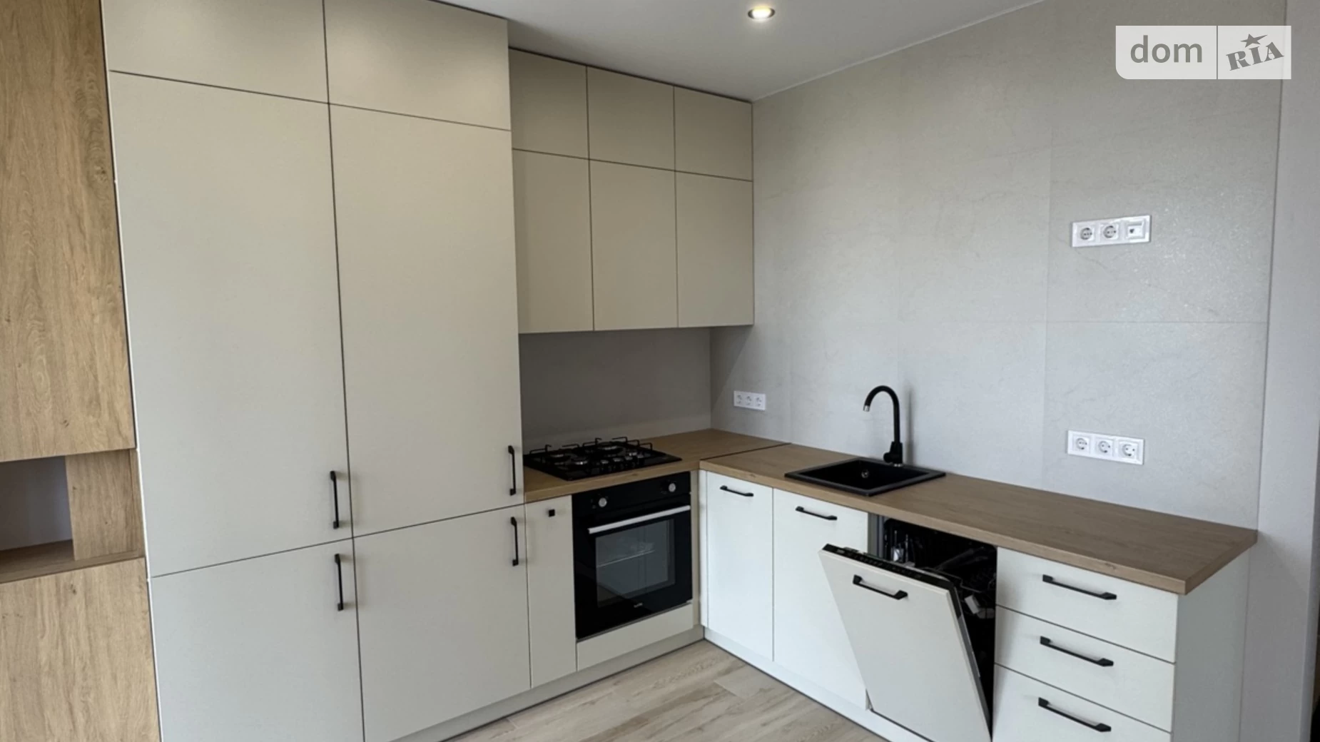 Продається 1-кімнатна квартира 44.6 кв. м у Бучі, вул. Амосова, 4 - фото 2