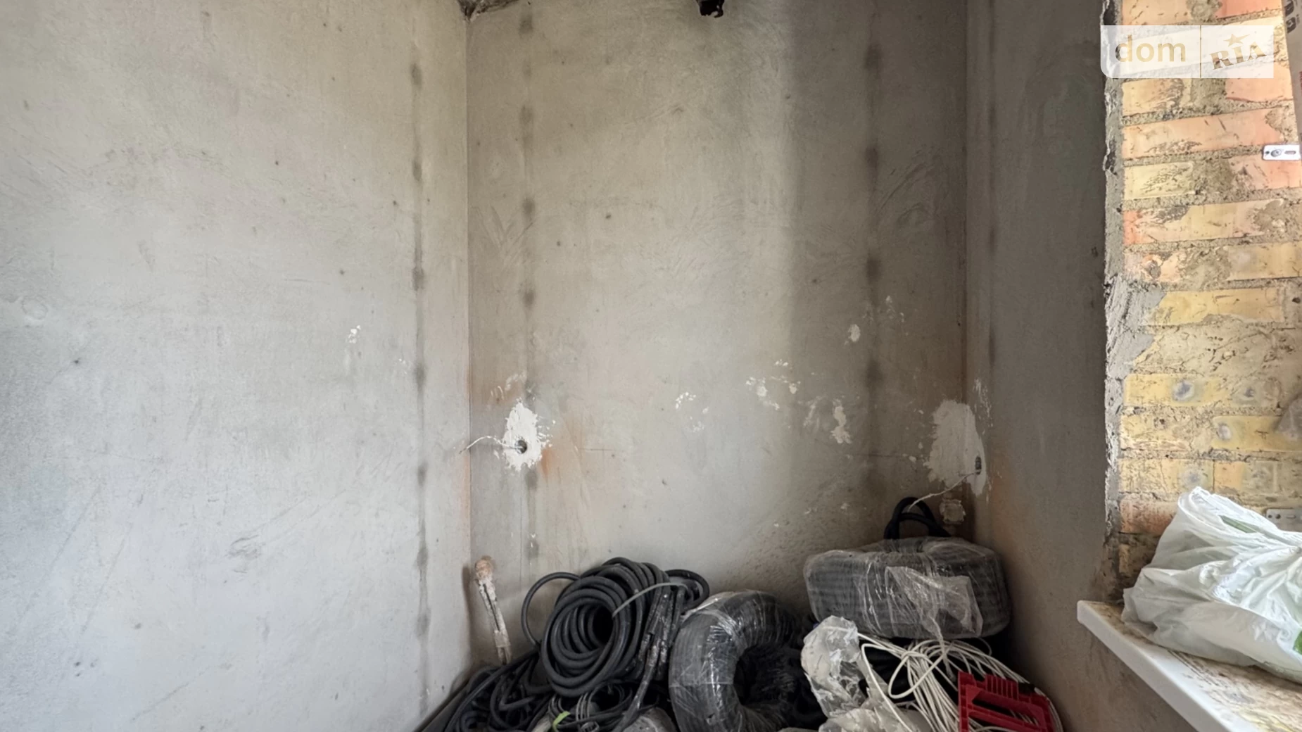 Продается дом на 2 этажа 103 кв. м с садом, цена: 112000 $ - фото 3