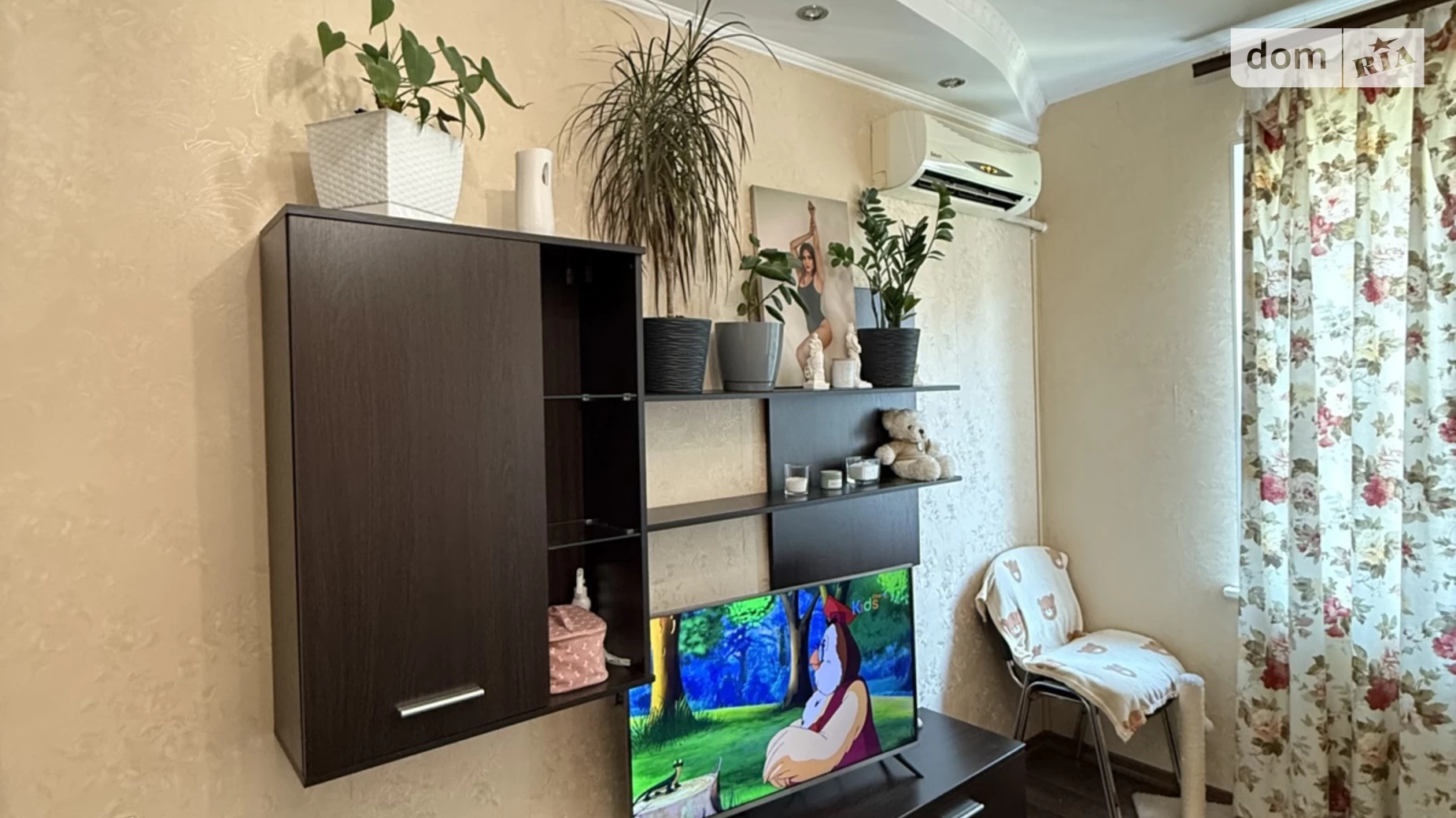 Продается 1-комнатная квартира 38 кв. м в Лиманке, мас. Радужный, 8 - фото 2