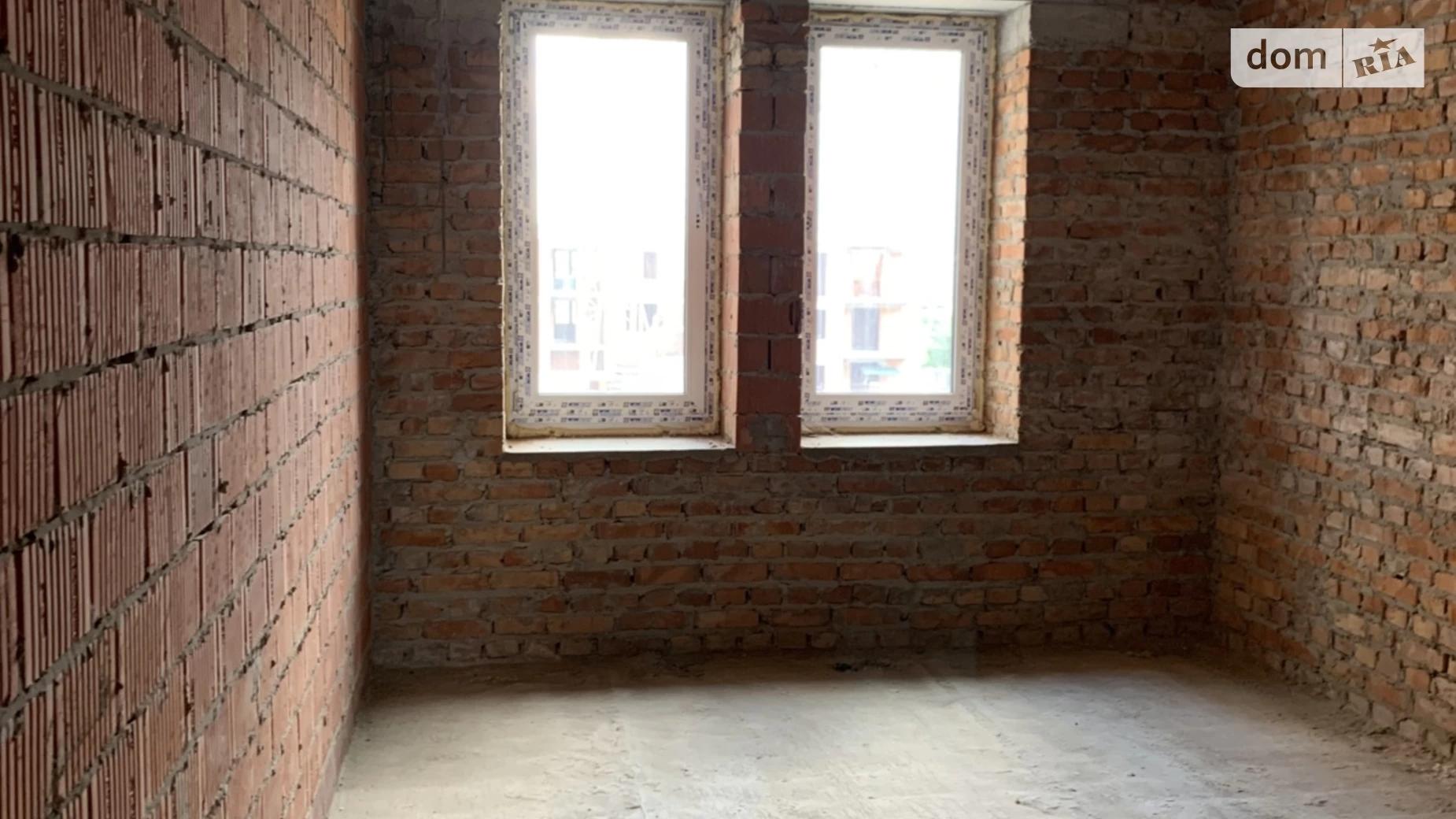 Продається 3-кімнатна квартира 75 кв. м у Бучі, вул. Амосова, 4 - фото 3