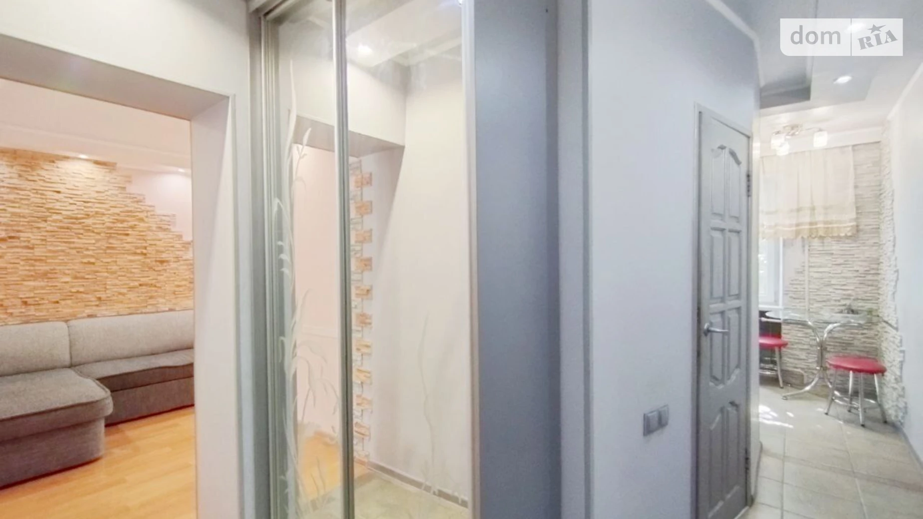 бул. Французский, 41 Приморский Одесса - фото 2