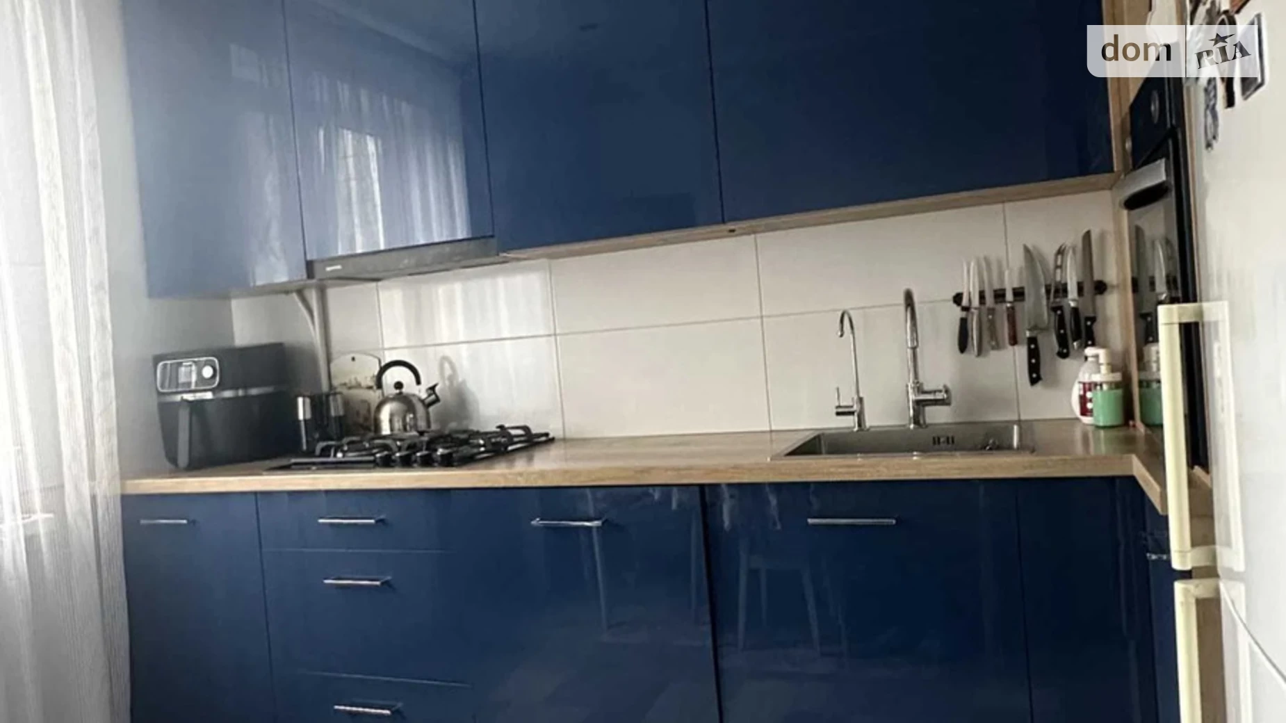 Продается 3-комнатная квартира 70.11 кв. м в Киеве, ул. Ивана Выговского(Маршала Гречко), 11А - фото 2