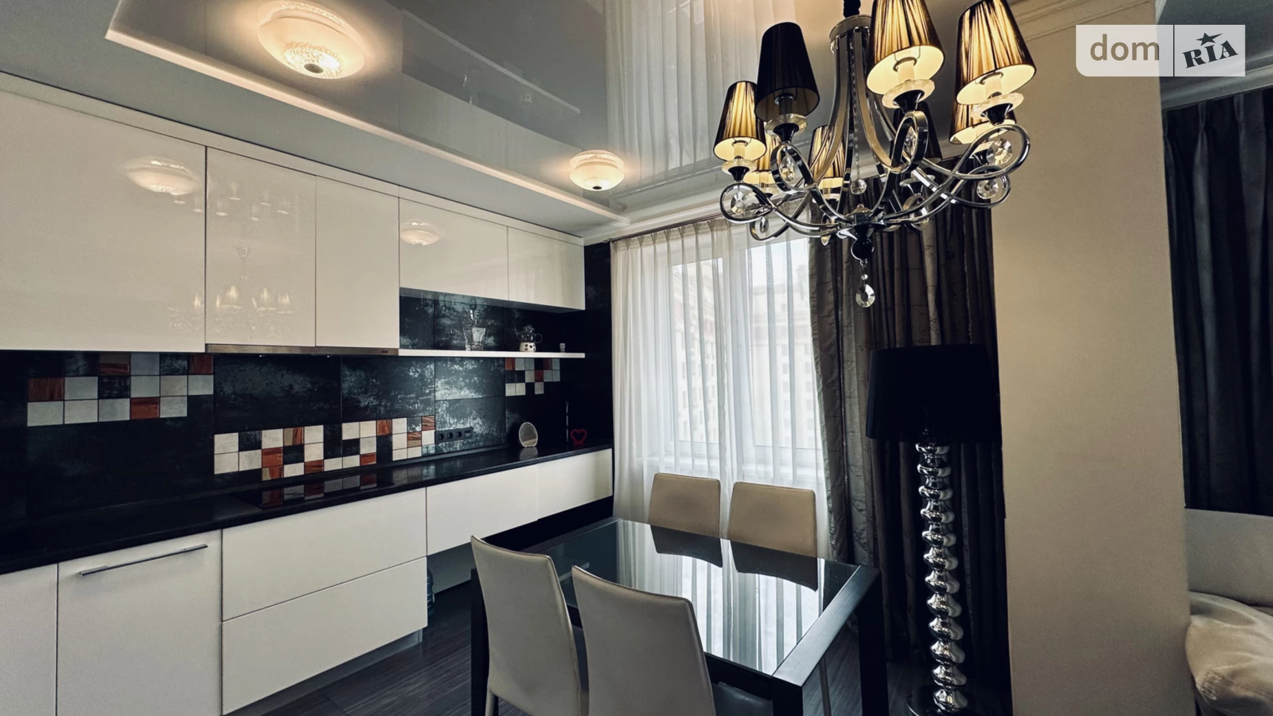 Продается 2-комнатная квартира 82.4 кв. м в Киеве, ул. Дмитриевская, 75 - фото 4