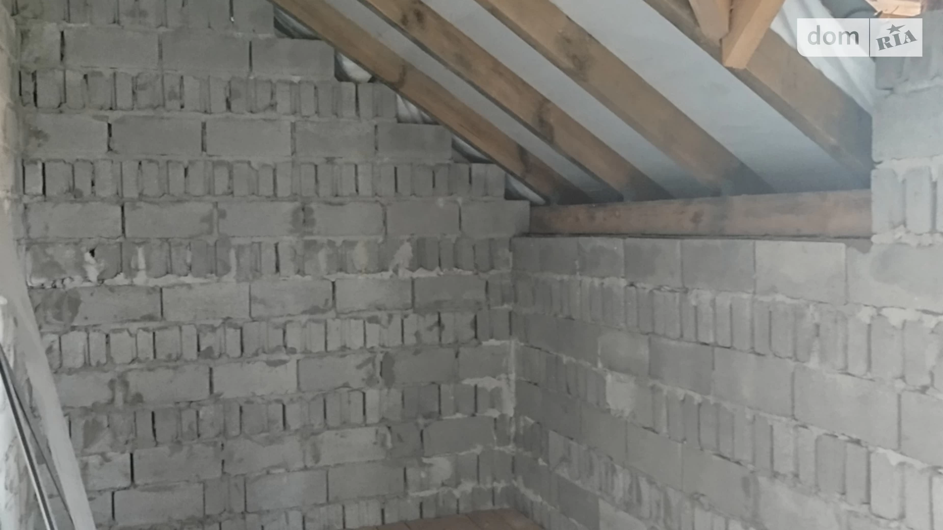 Продается дом на 2 этажа 106.8 кв. м с камином, цена: 43000 $ - фото 4