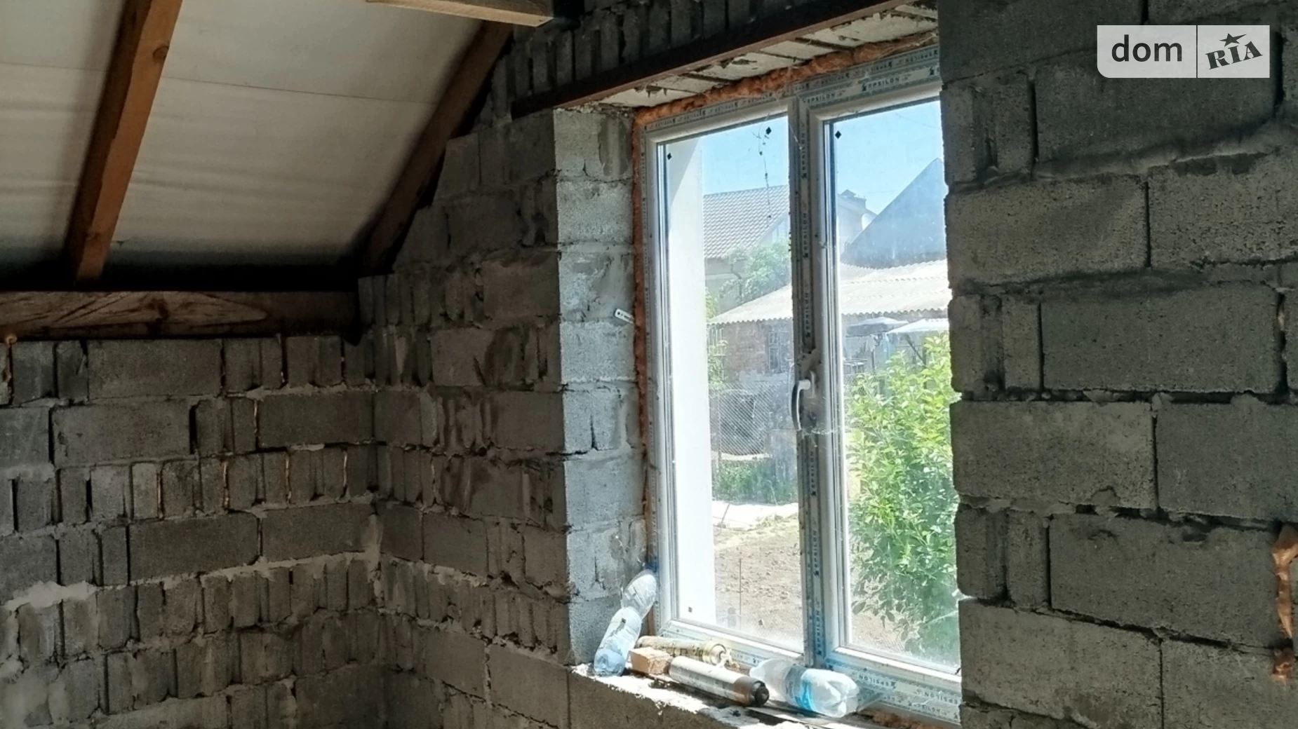 Продается дом на 2 этажа 106.8 кв. м с камином, цена: 43000 $ - фото 2