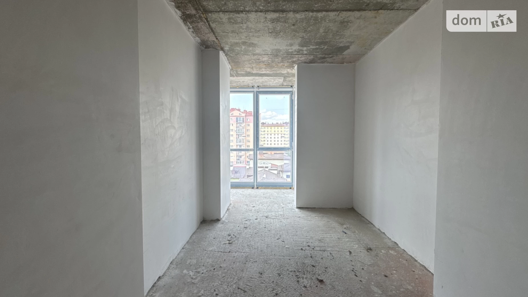 Продается 1-комнатная квартира 43 кв. м в Ивано-Франковске, ул. Химиков, 29 - фото 2