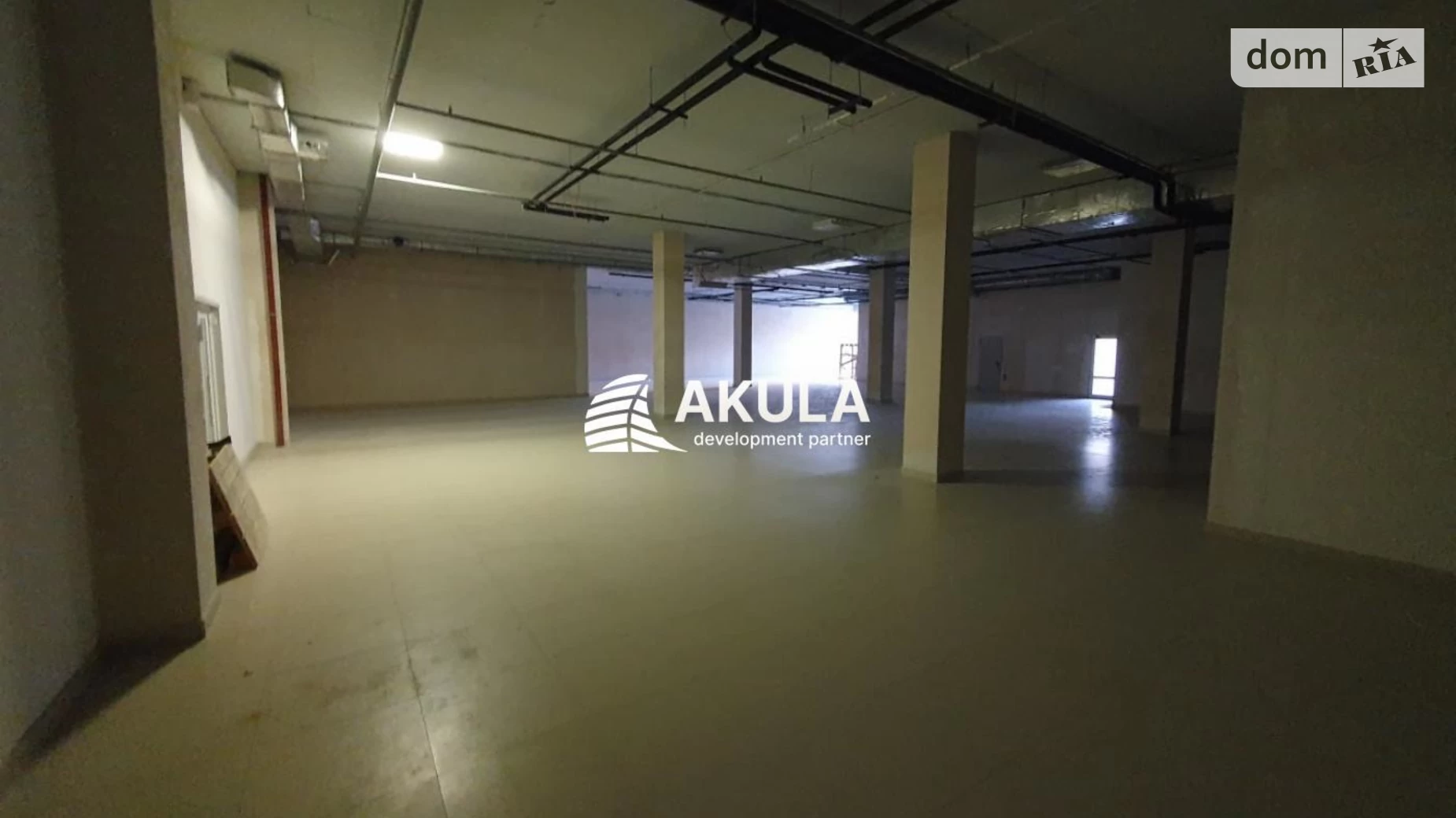 Сдается в аренду офис 458 кв. м в бизнес-центре, цена: 3664 $ - фото 2