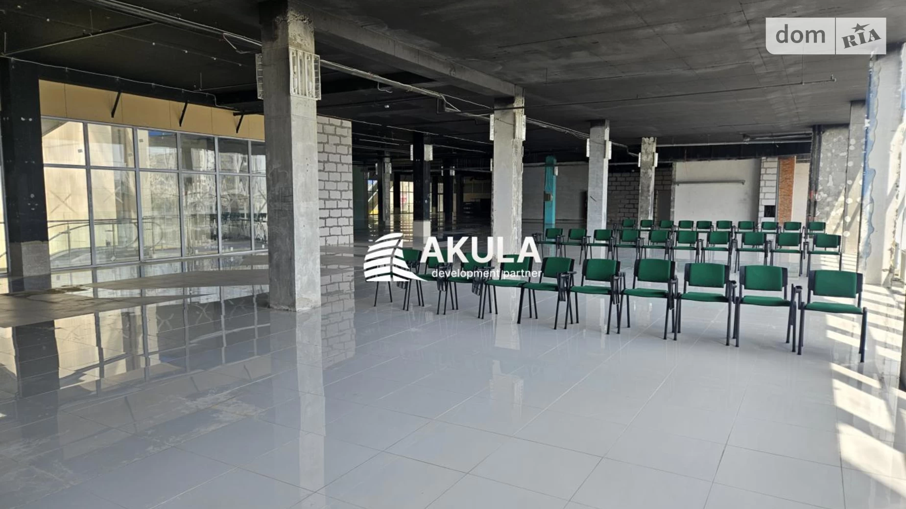 Сдается в аренду офис 1396 кв. м в бизнес-центре, цена: 11168 $ - фото 2