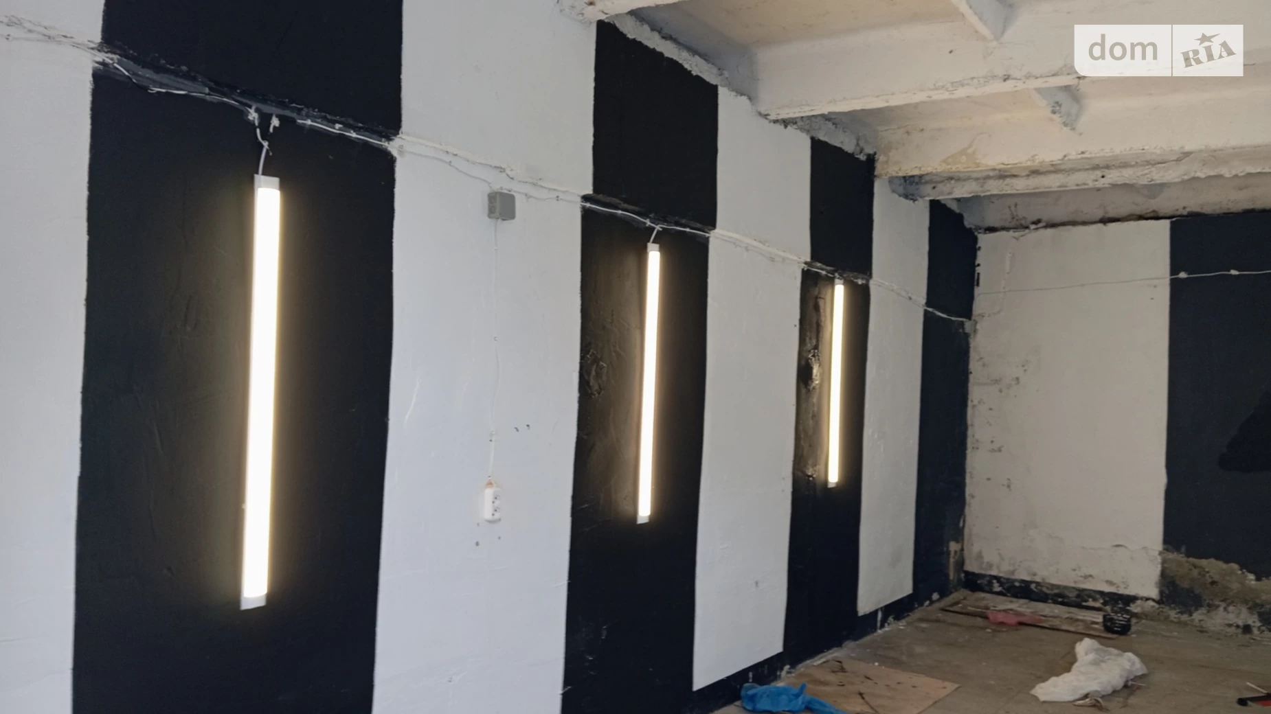 Продается отдельно стоящий гараж универсальный на 40 кв. м, цена: 11800 € - фото 4