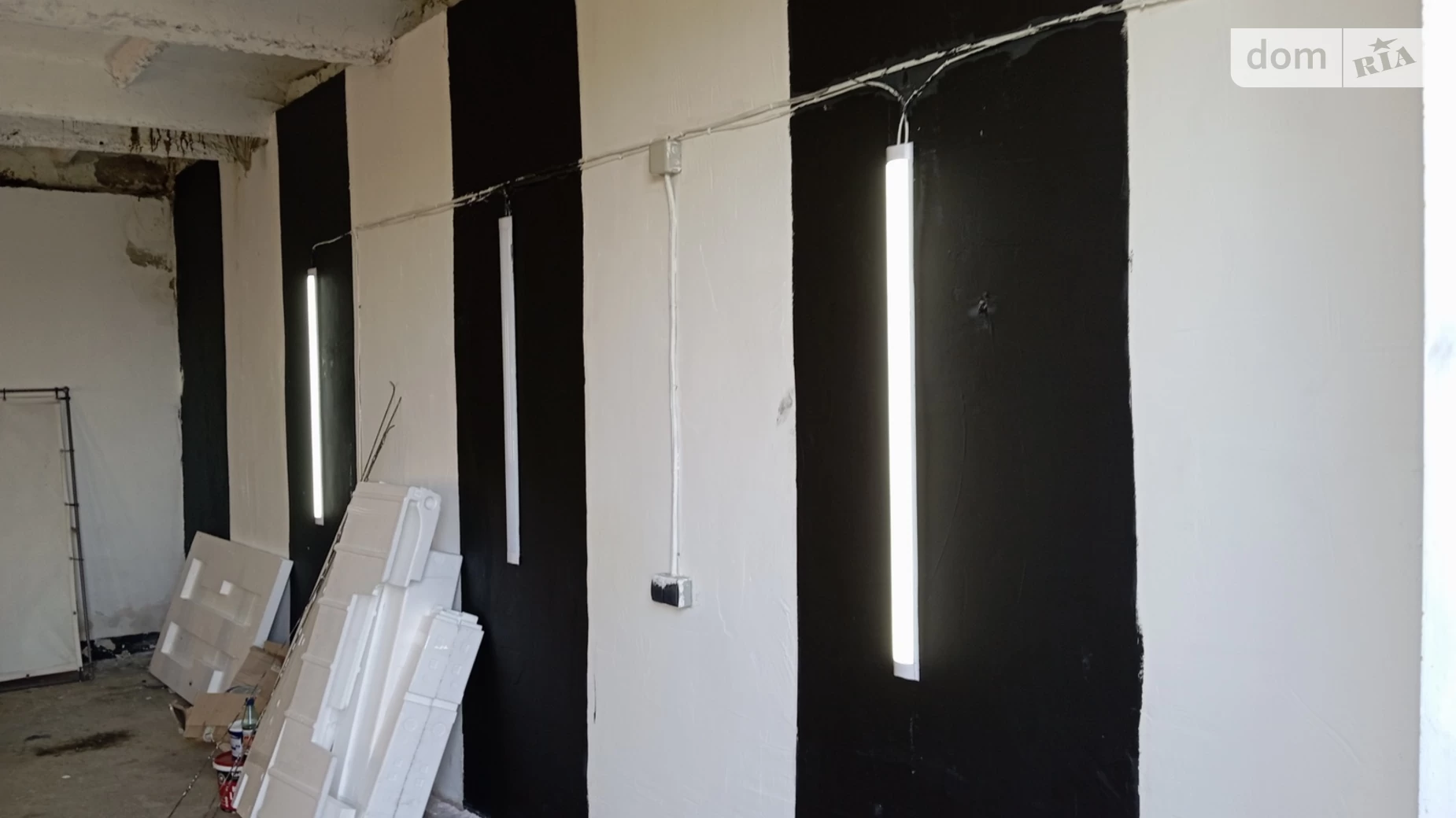 Продается отдельно стоящий гараж универсальный на 40 кв. м, цена: 11800 € - фото 5