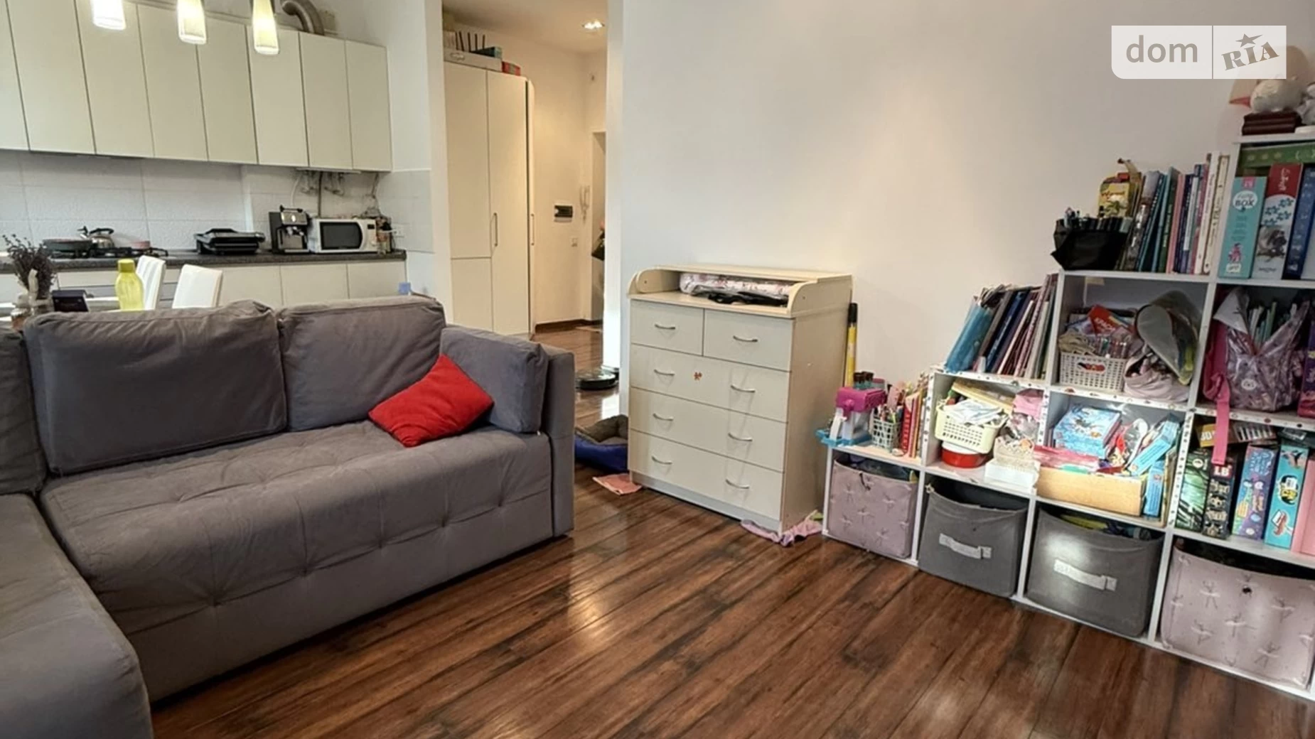 Продается 1-комнатная квартира 39 кв. м в Ирпене, ул. Ерощенко, 12В - фото 2