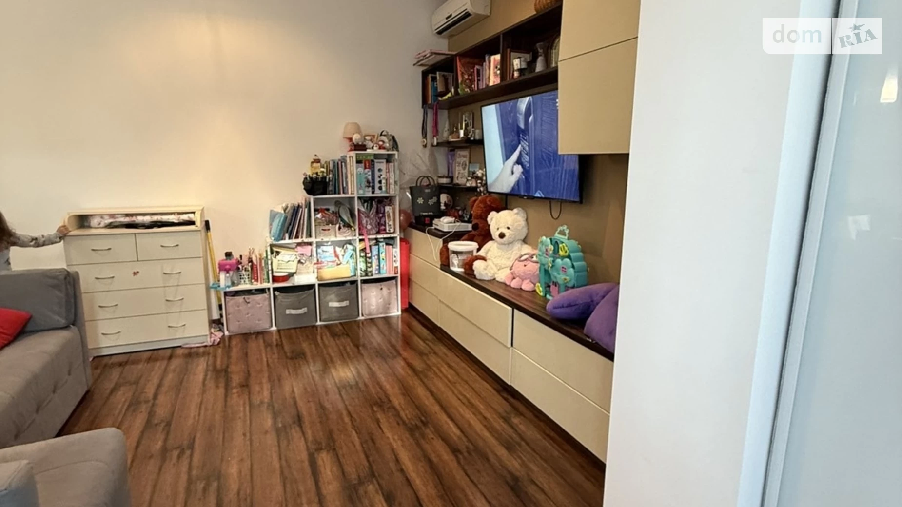 Продается 1-комнатная квартира 39 кв. м в Ирпене, ул. Ерощенко, 12В - фото 4