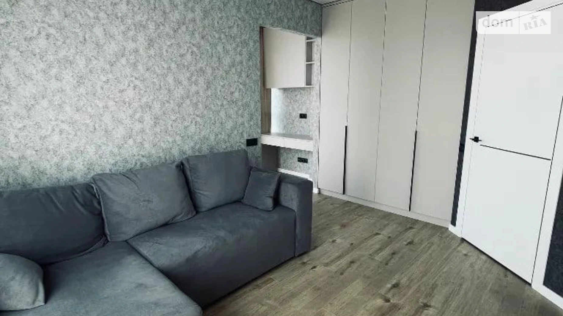 Сдается в аренду 2-комнатная квартира 58 кв. м в Днепре, ул. Космическая, 5 - фото 2