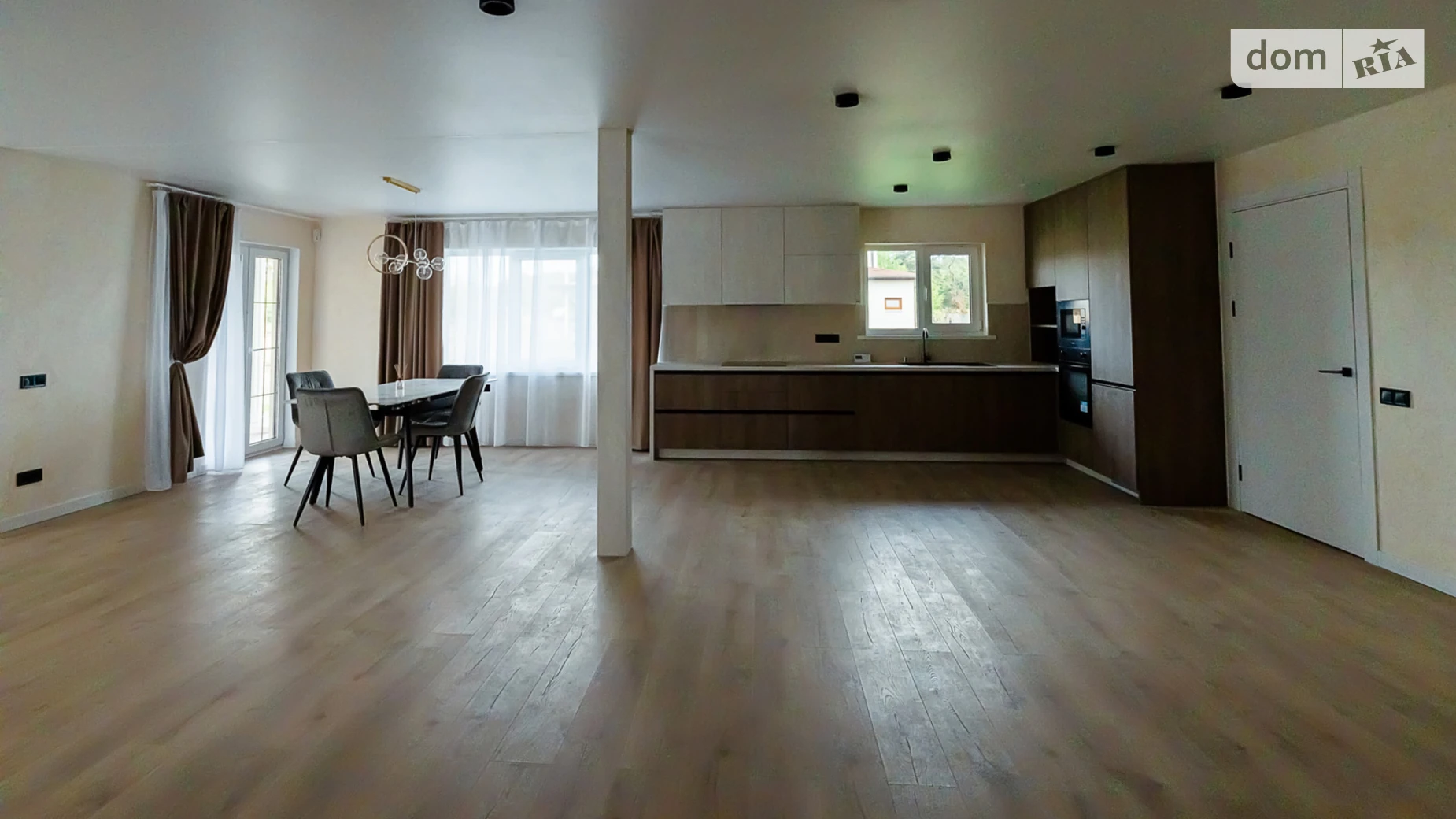 Продается дом на 2 этажа 247.7 кв. м с бассейном, цена: 149000 $ - фото 3