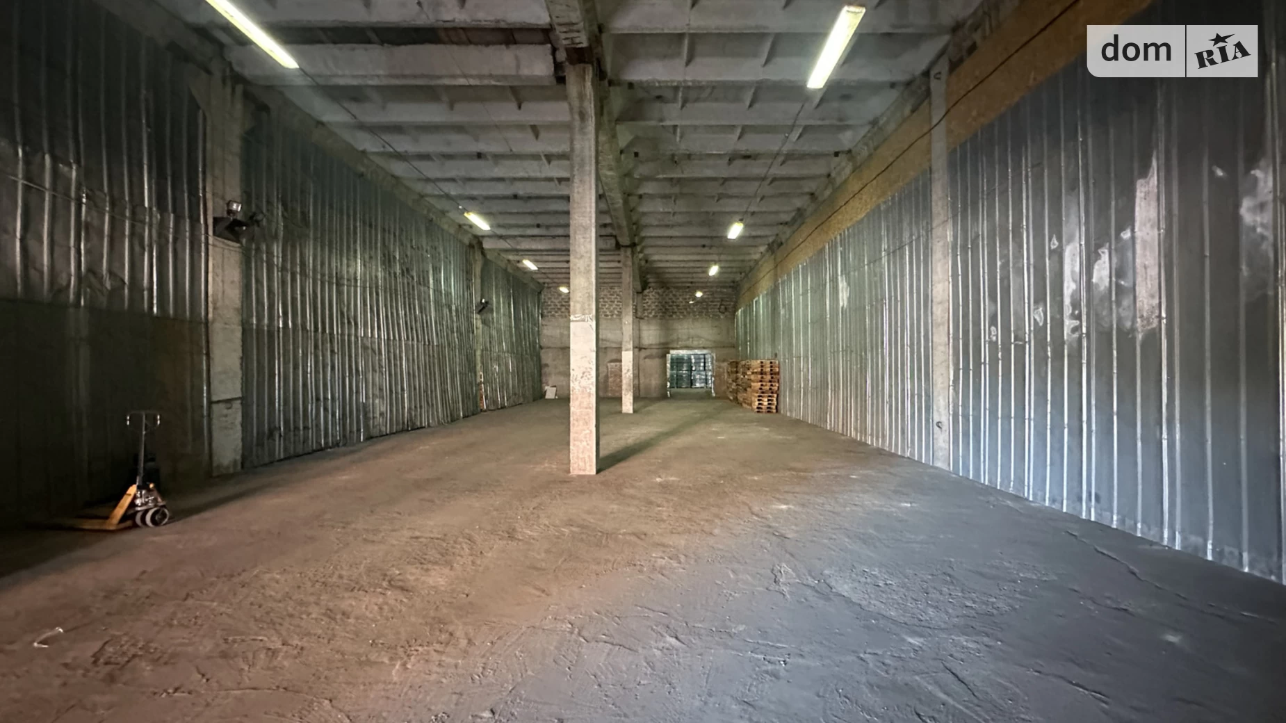 Здається в оренду приміщення вільного призначення 774 кв. м в 3-поверховій будівлі, цена: 81000 грн - фото 5