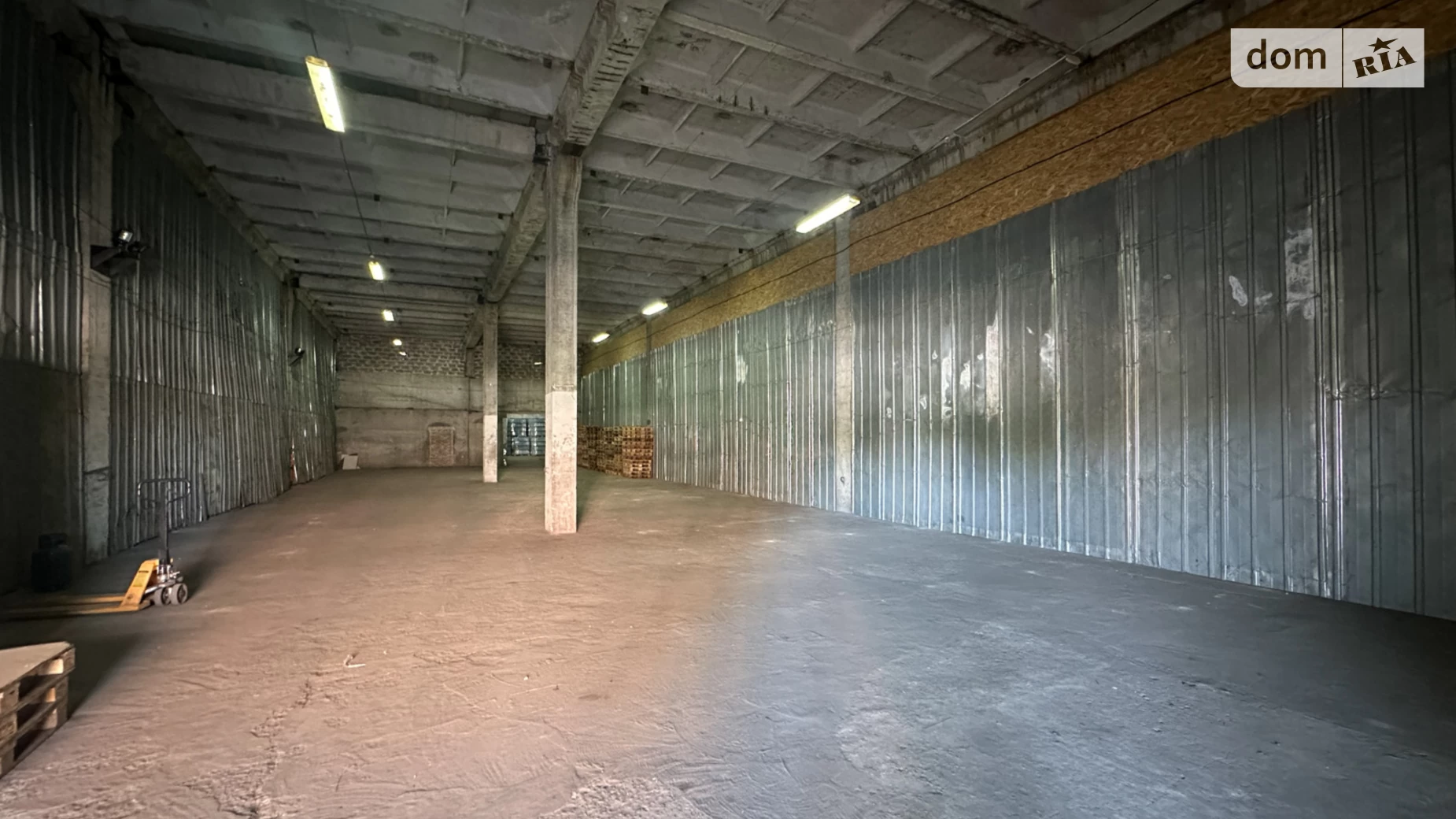 Здається в оренду приміщення вільного призначення 774 кв. м в 3-поверховій будівлі, цена: 81000 грн - фото 4