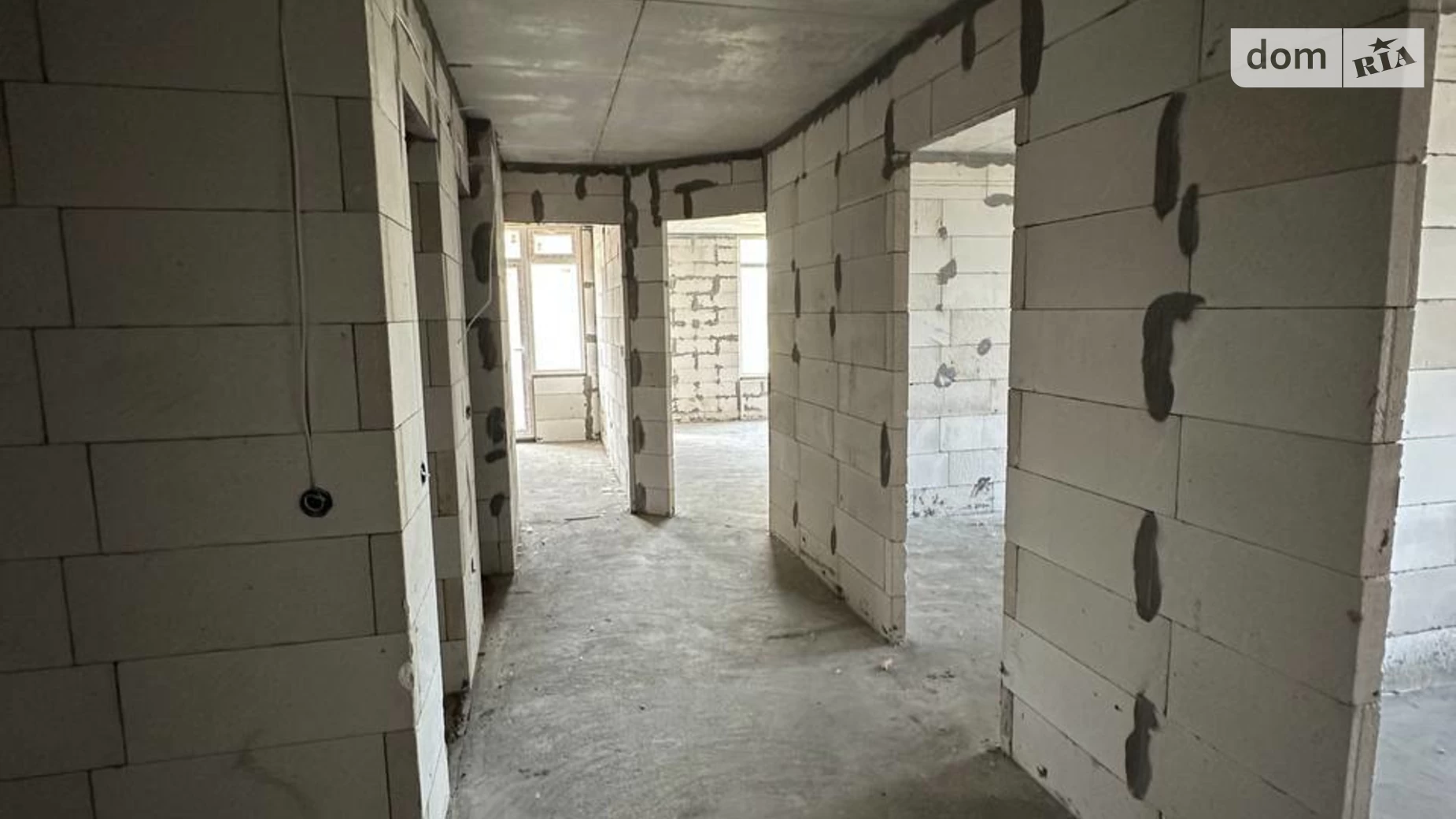 3-комнатная квартира 85 кв. м в Тернополе, ул. Троллейбусная, 3Б - фото 4