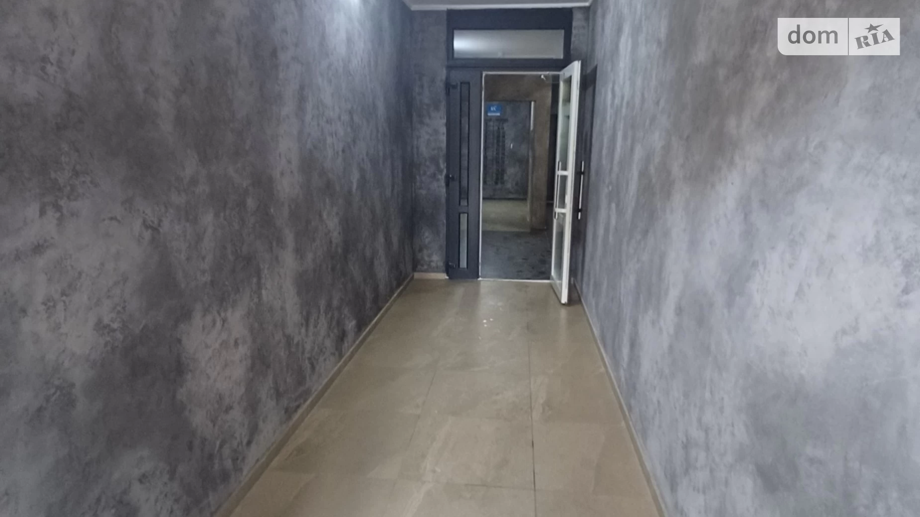 Продается 1-комнатная квартира 51.2 кв. м в Житомире, пр. Шпаковский - фото 2