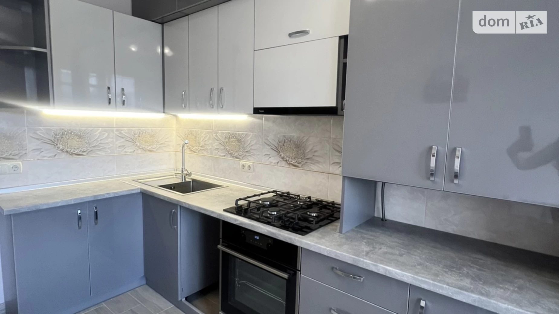 Продается 2-комнатная квартира 62.3 кв. м в Львове, ул. Замарстиновская - фото 3