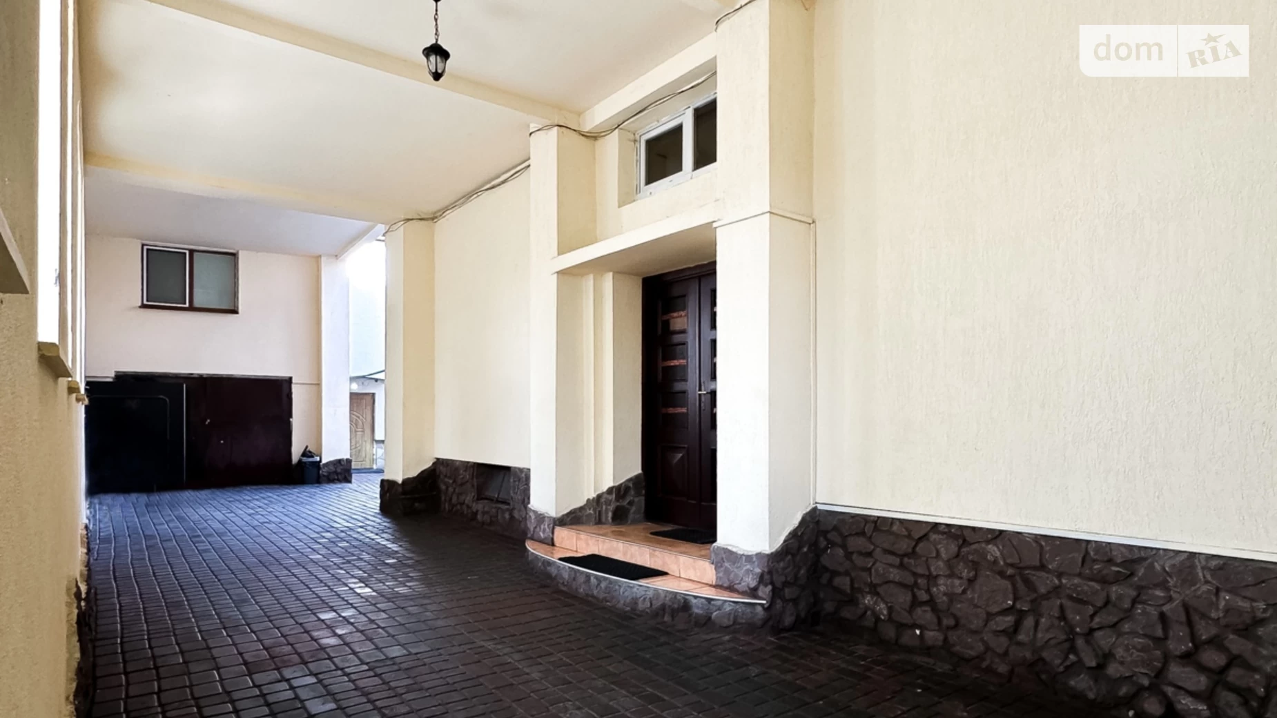 Продается дом на 4 этажа 610 кв. м с мебелью, цена: 695000 $ - фото 2