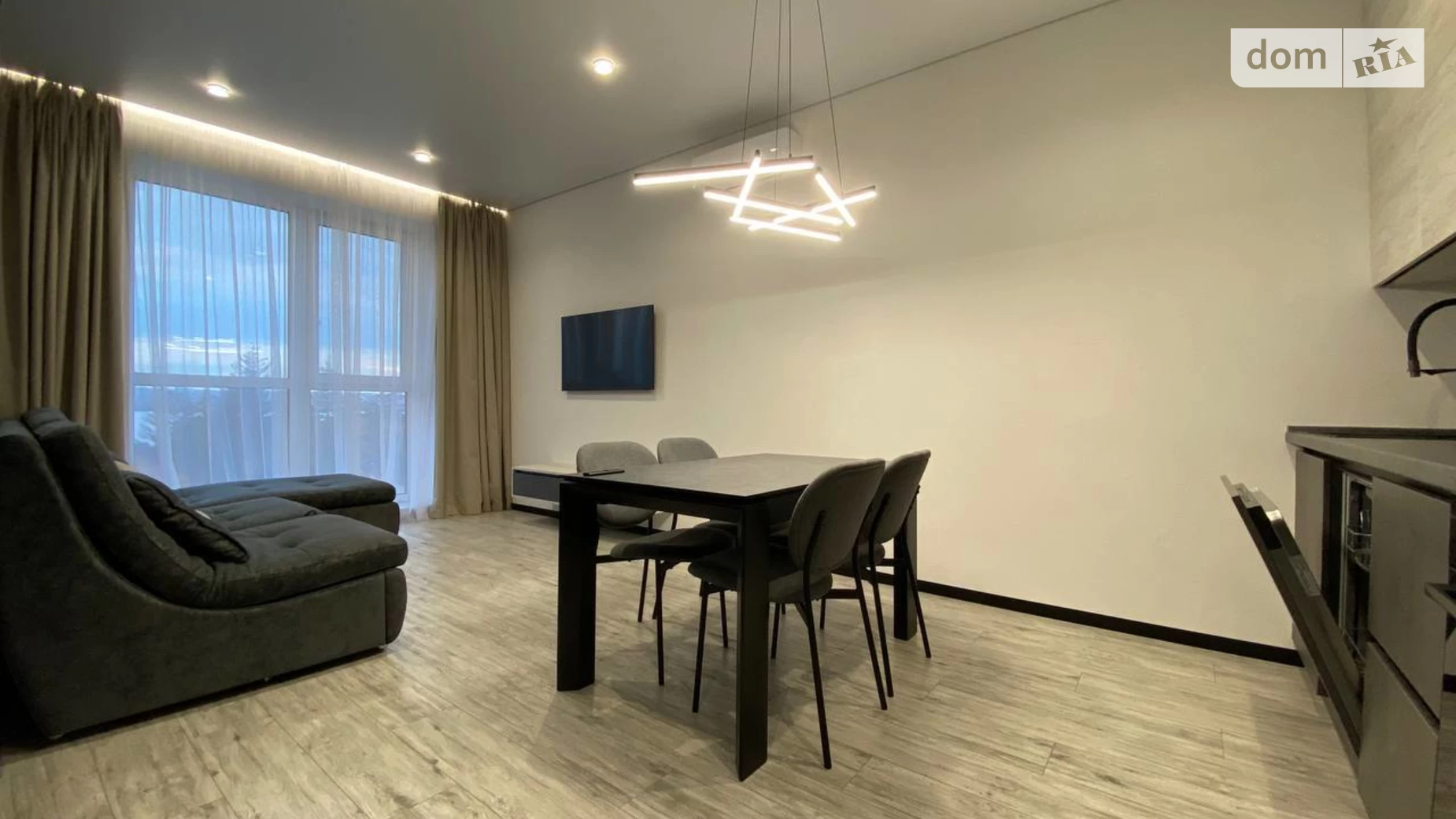 Сдается в аренду 2-комнатная квартира 60 кв. м в Днепре, ул. Гаванская, 9Г - фото 2