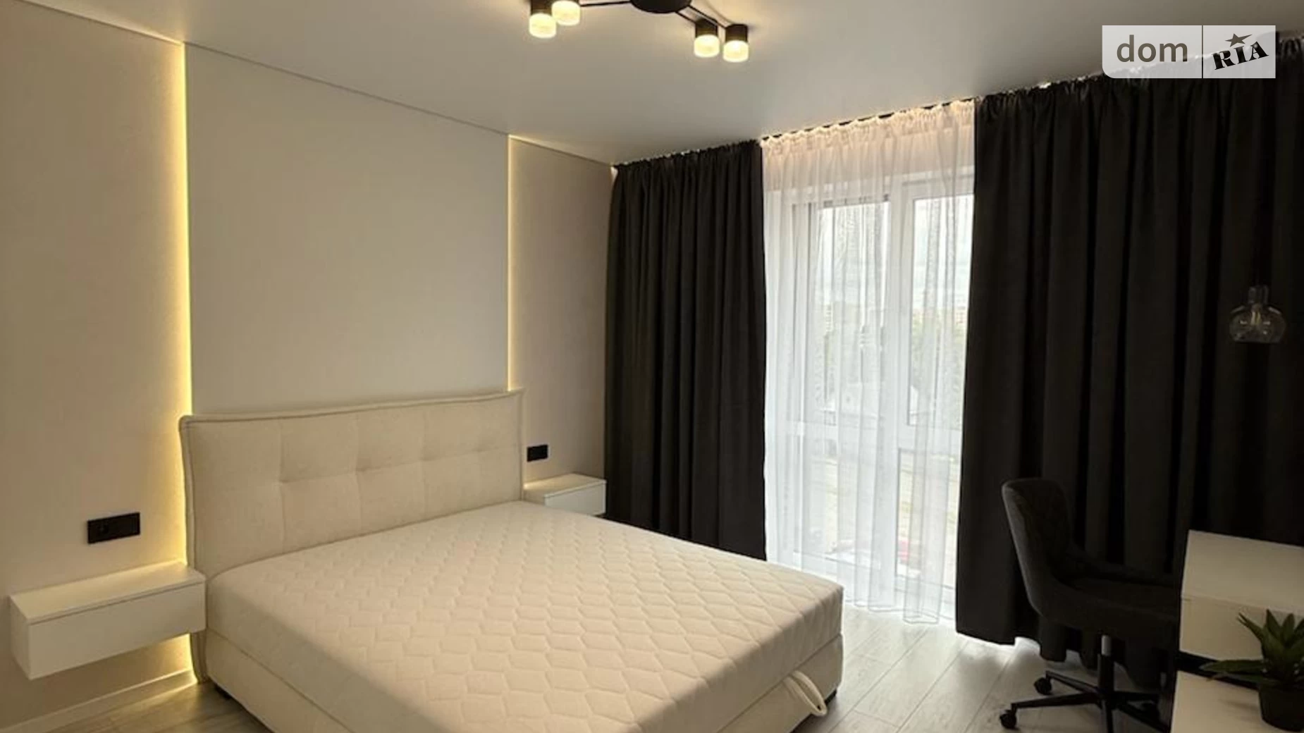 Продается 1-комнатная квартира 47 кв. м в Ровно, ул. Елены Телиги, 20 - фото 4