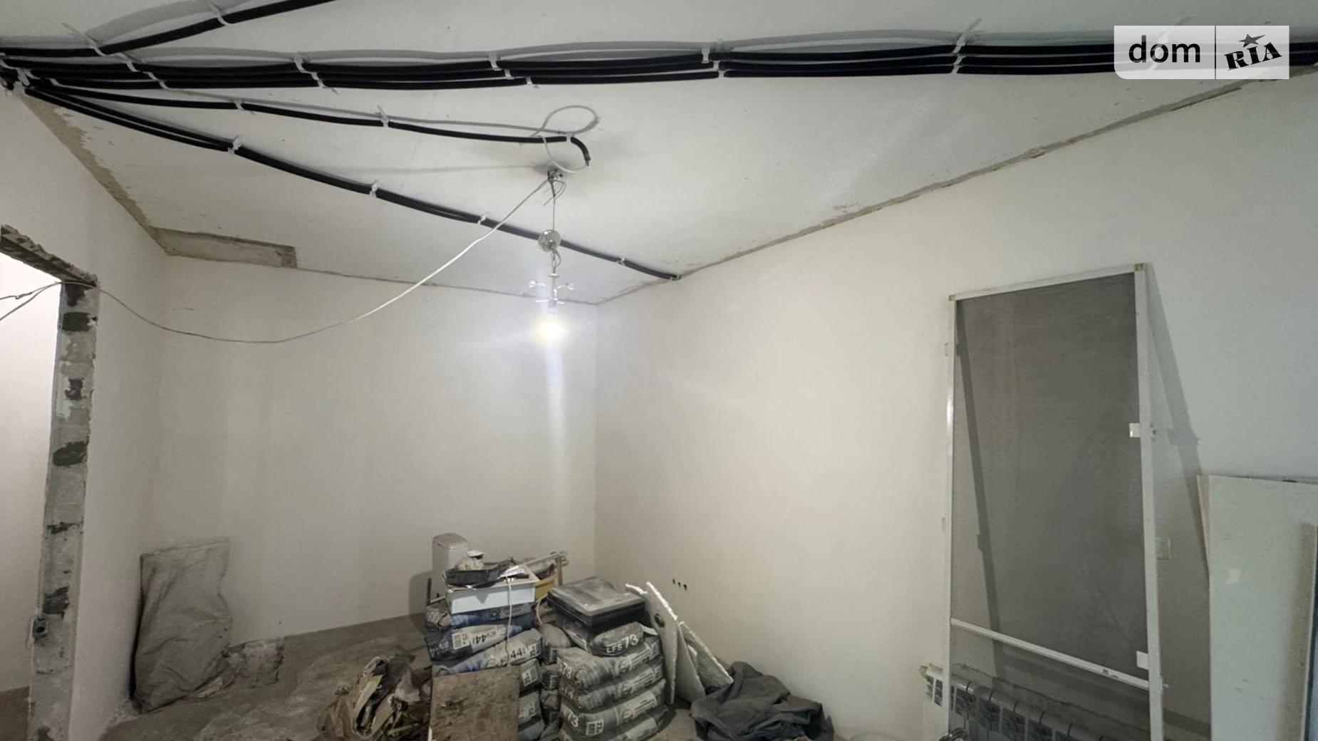 Продается 1-комнатная квартира 31 кв. м в Николаеве, ул. Космонавтов, 102 - фото 2