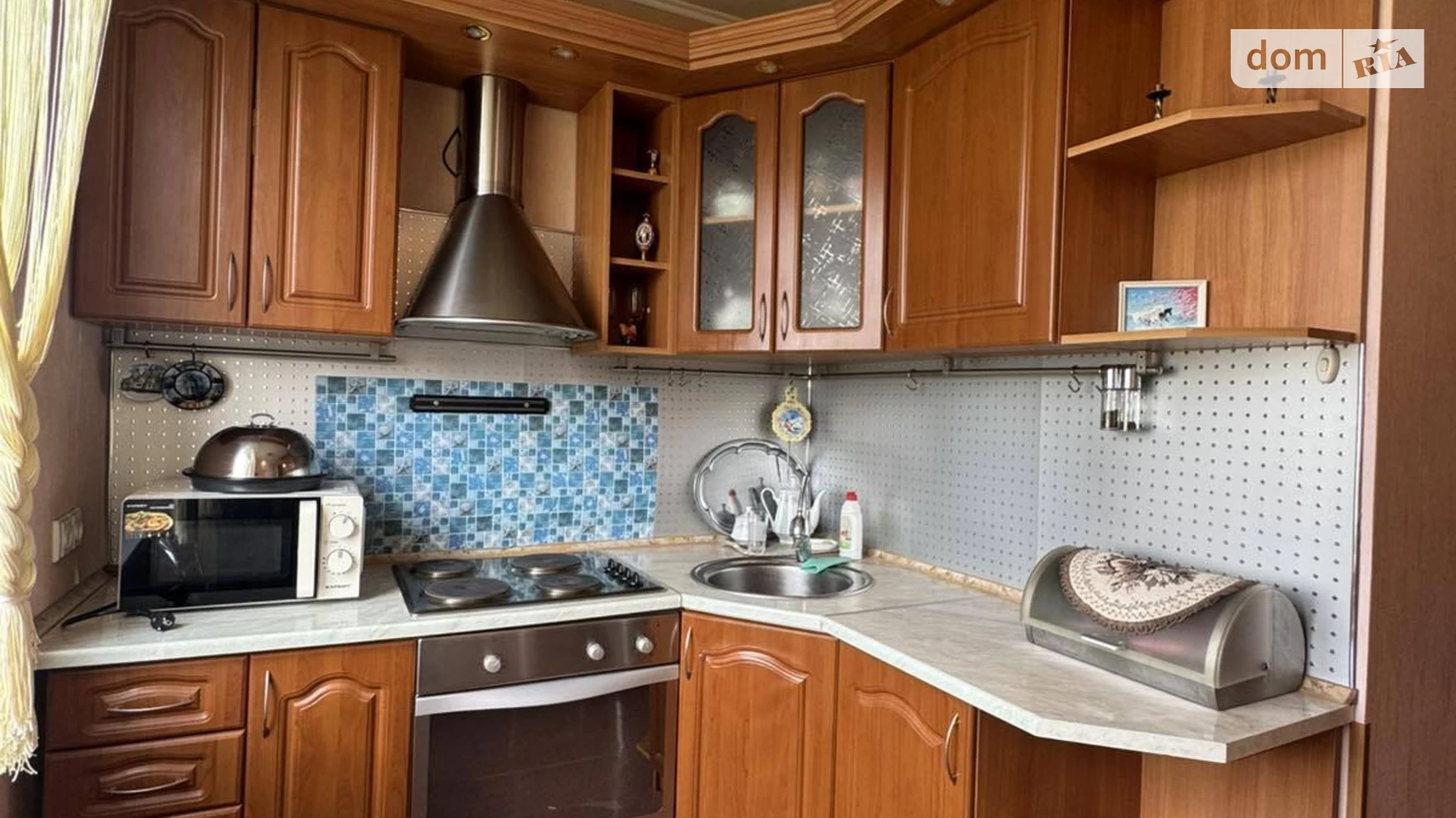 Продается 3-комнатная квартира 67 кв. м в Харькове, цена: 41000 $ - фото 2