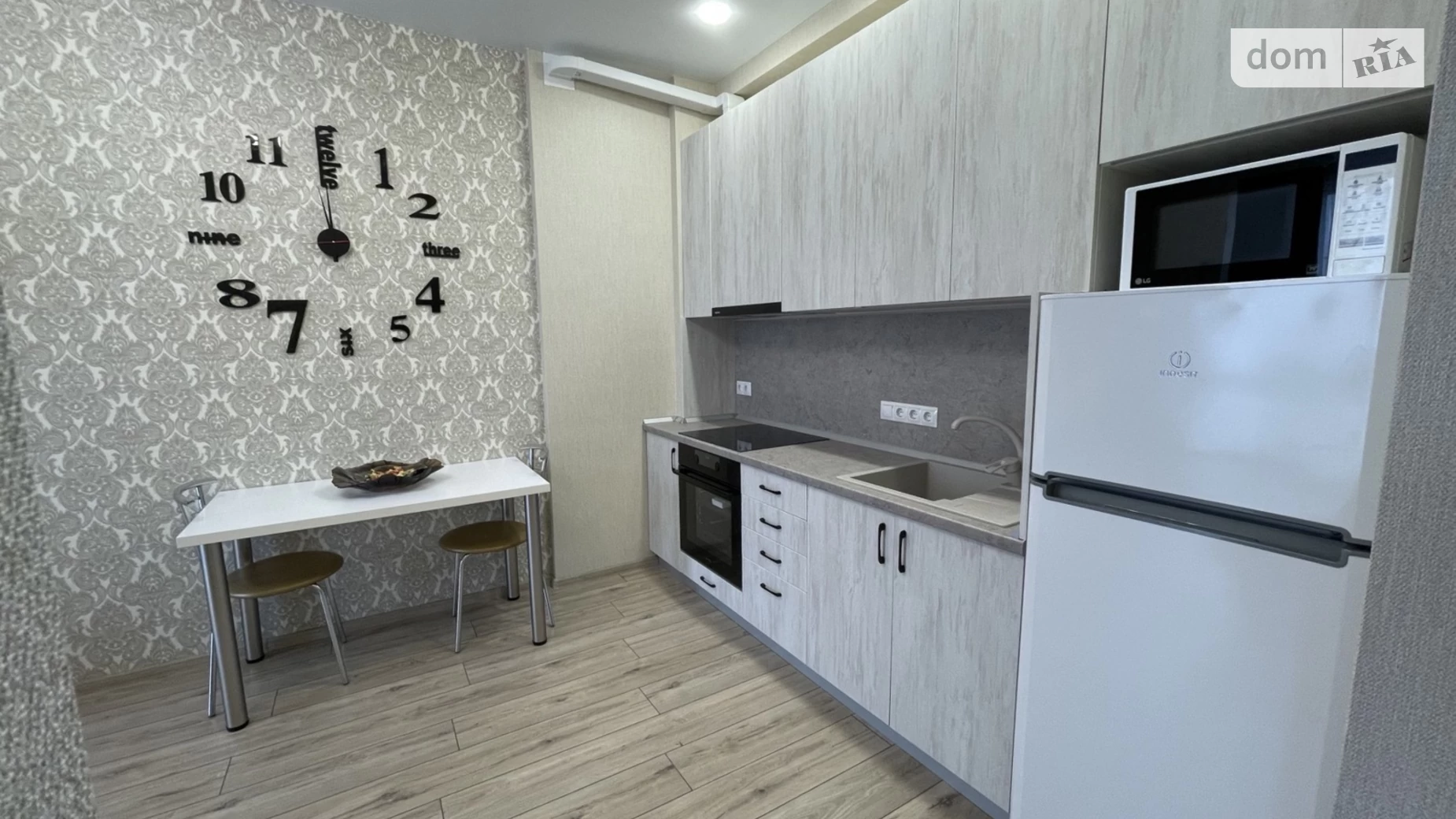 Продается 1-комнатная квартира 36.9 кв. м в Киеве, ул. Михаила Максимовича, 28Д - фото 2