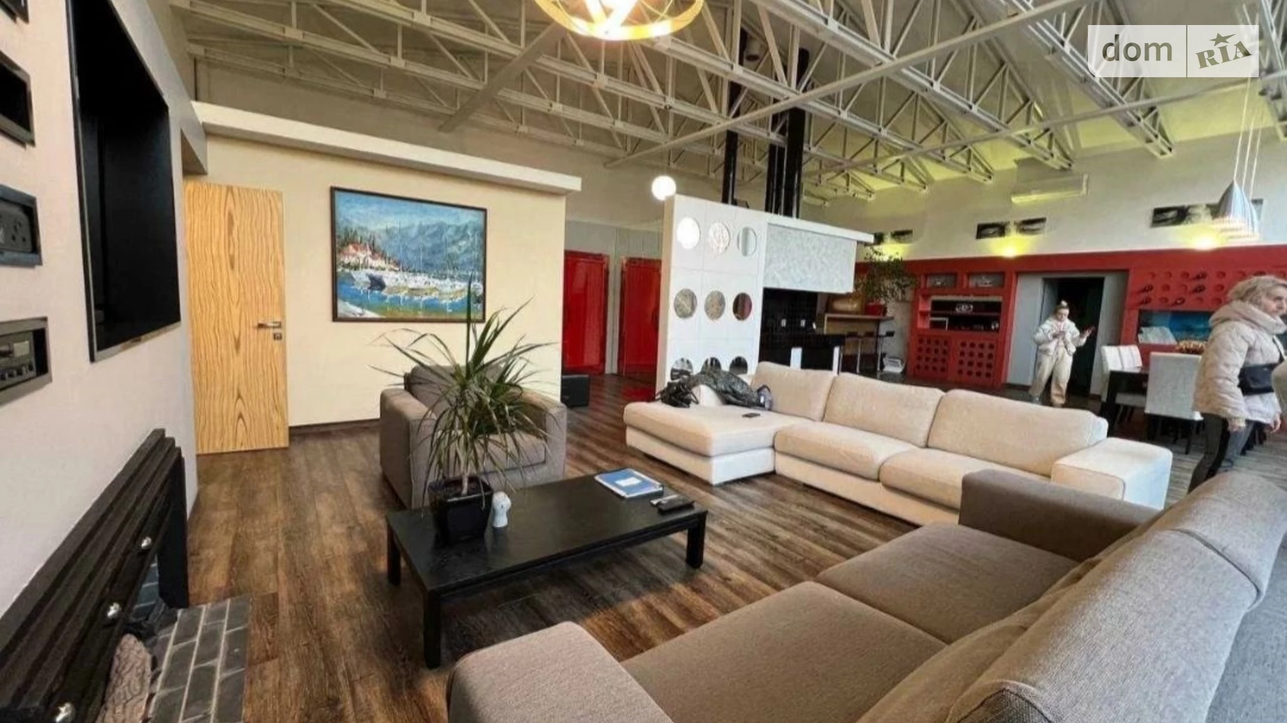 Продается одноэтажный дом 230 кв. м с балконом, цена: 195000 $ - фото 5