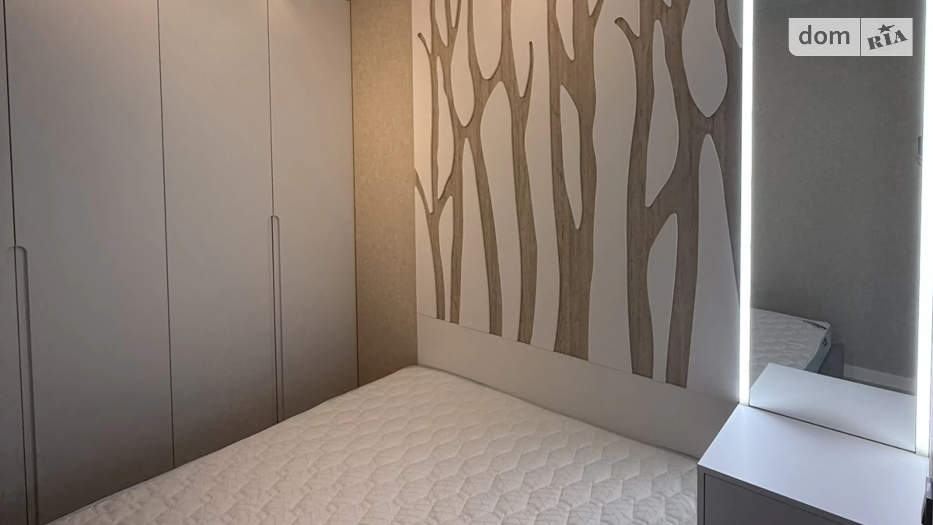 Продается 1-комнатная квартира 39.2 кв. м в Киеве, ул. Ревуцкого, 40Б - фото 4