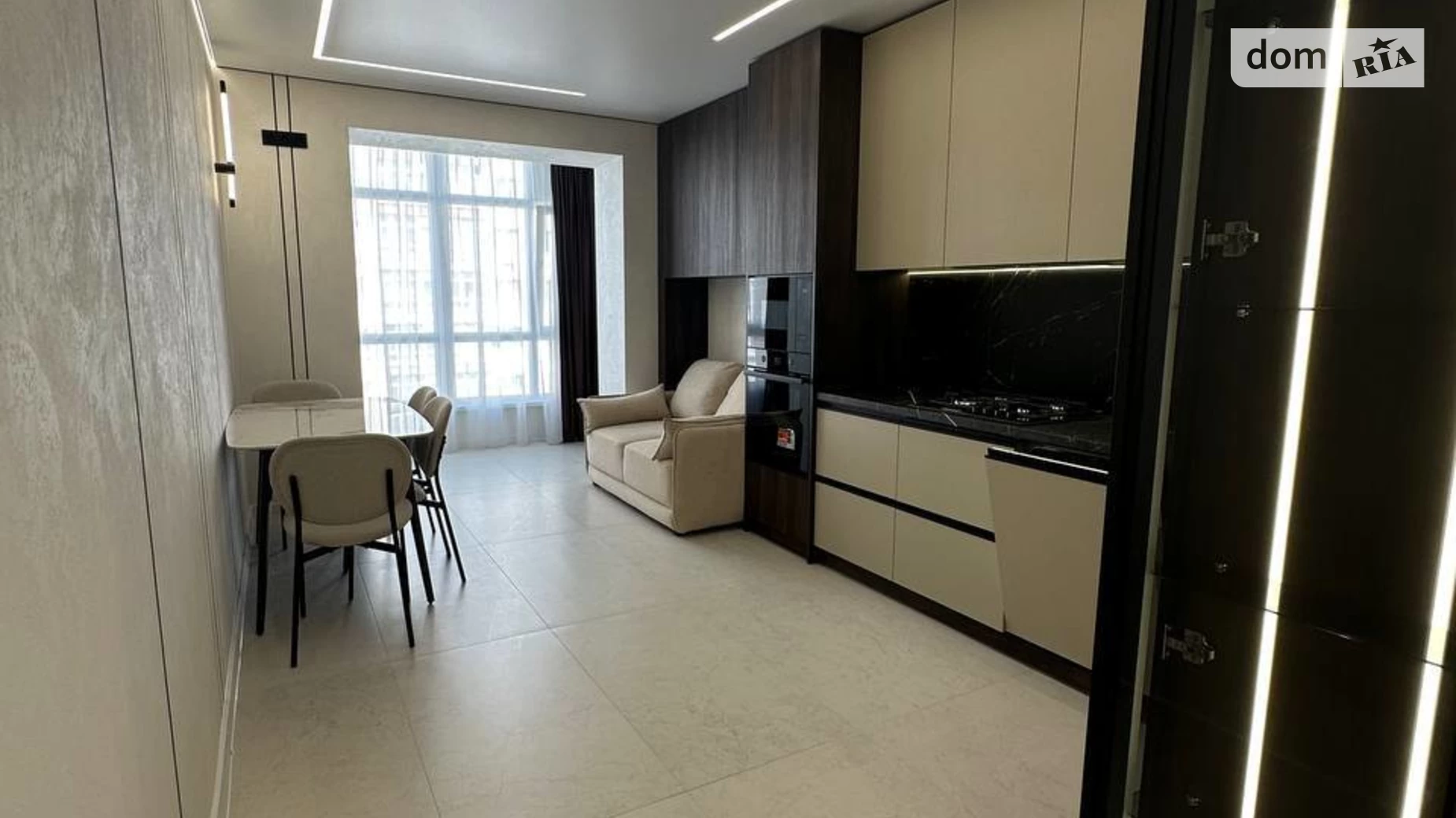 Продається 2-кімнатна квартира 65 кв. м у Івано-Франківську, вул. Височана Семена, 20 - фото 3