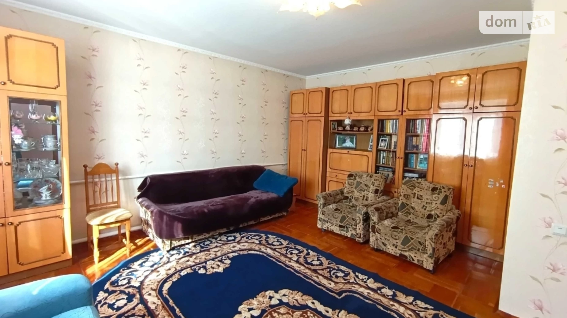 Продается дом на 3 этажа 268.1 кв. м с террасой, цена: 90000 $ - фото 2