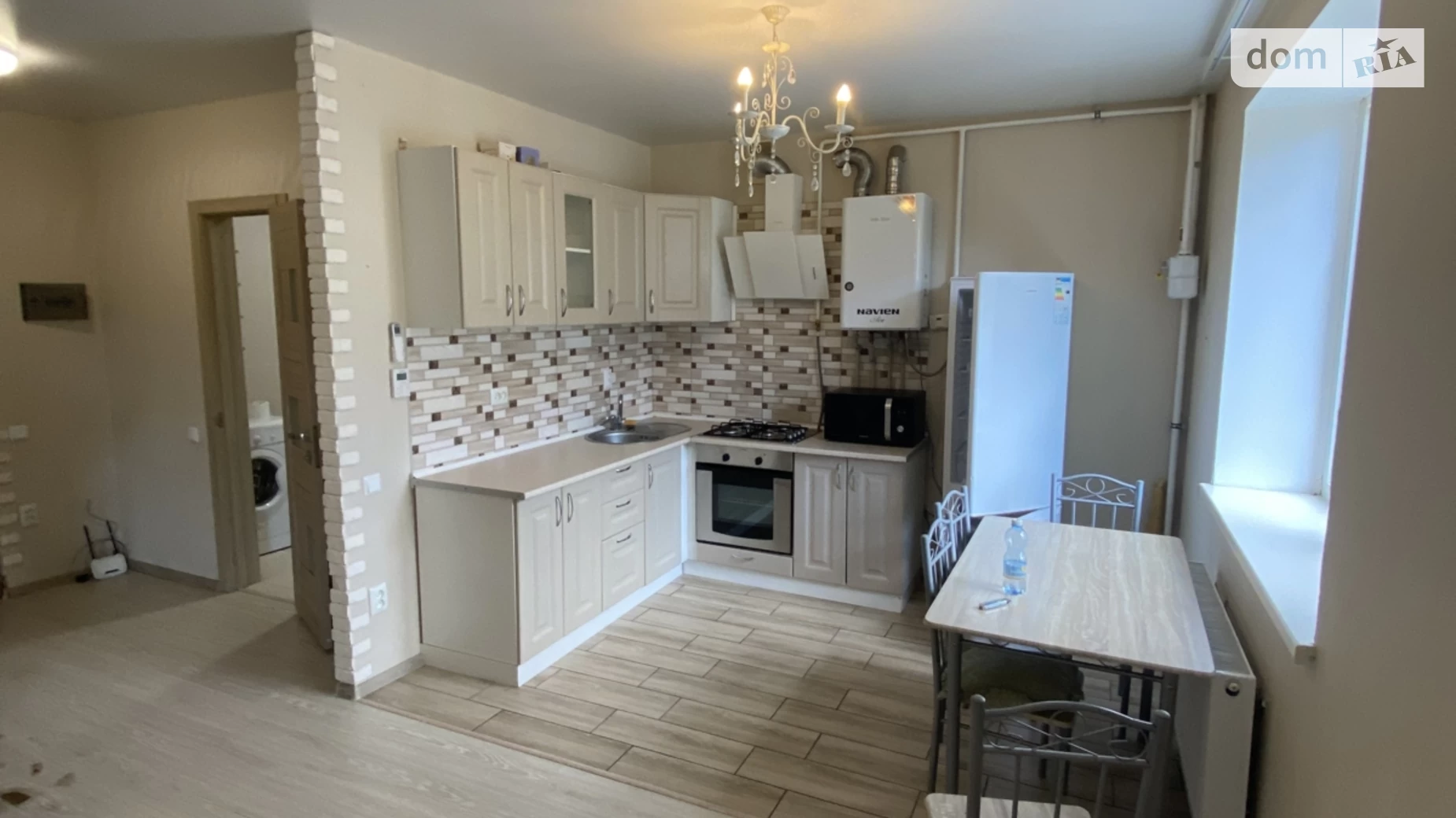 Продается 1-комнатная квартира 42 кв. м в Буче, ул. Лесная, 1Б - фото 2